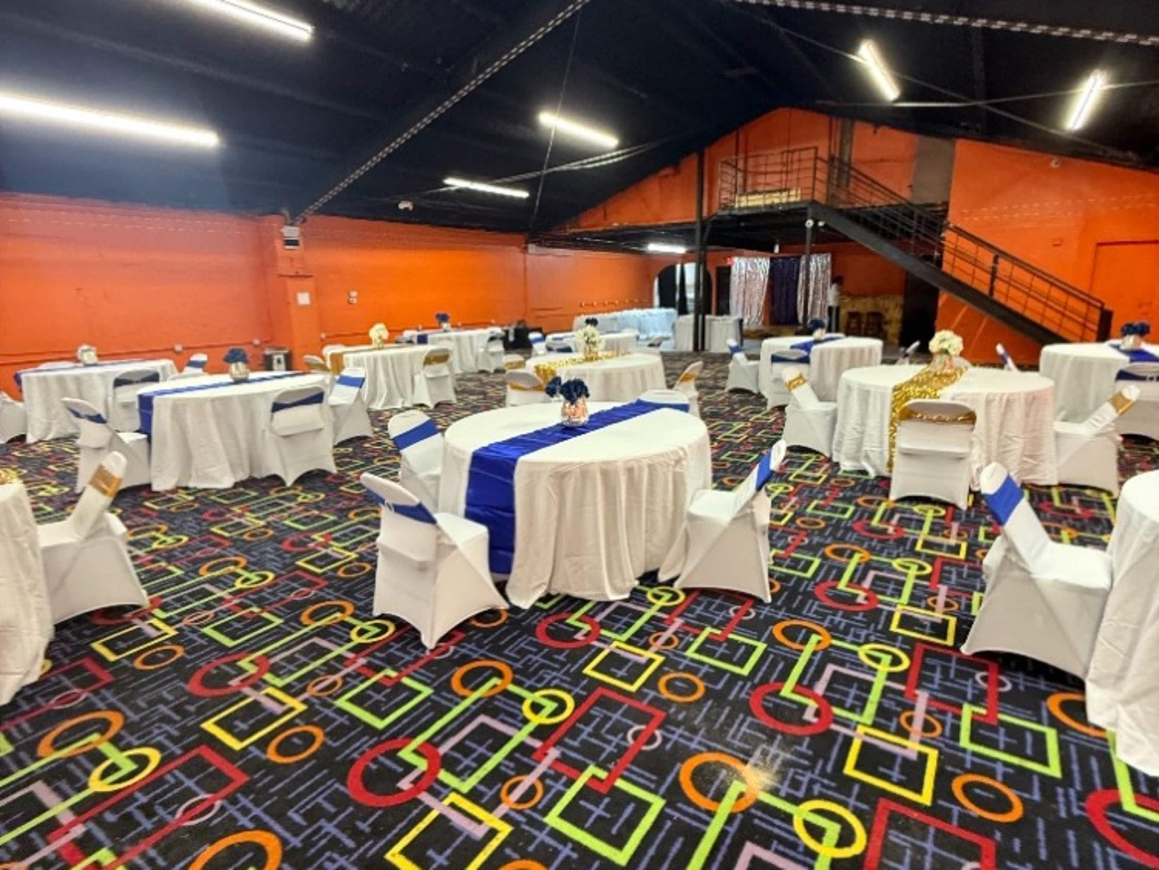 Decorations - Table and Chairs Multiple Colors