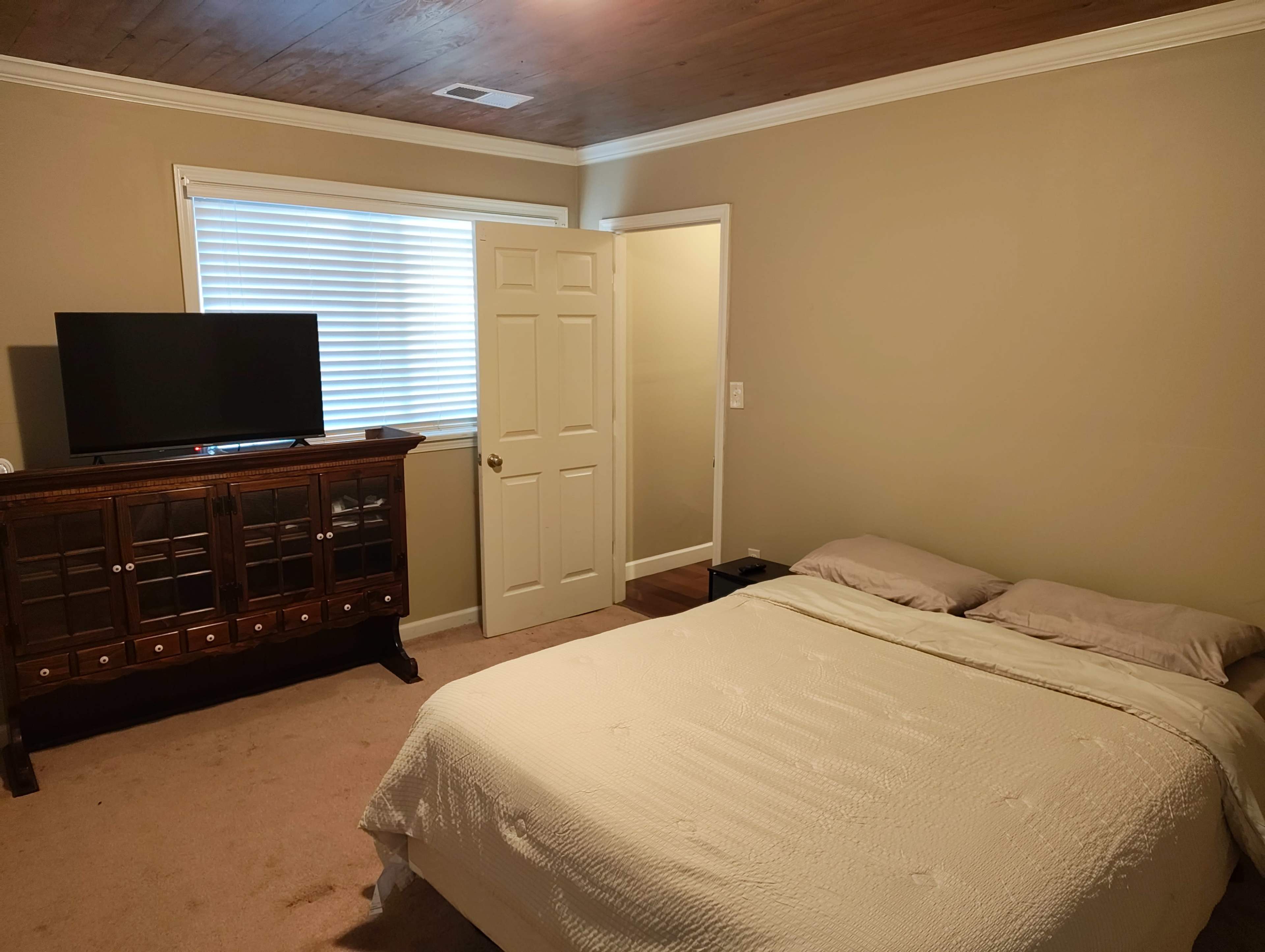 Party House Image in Forestdale, Birmingham, AL