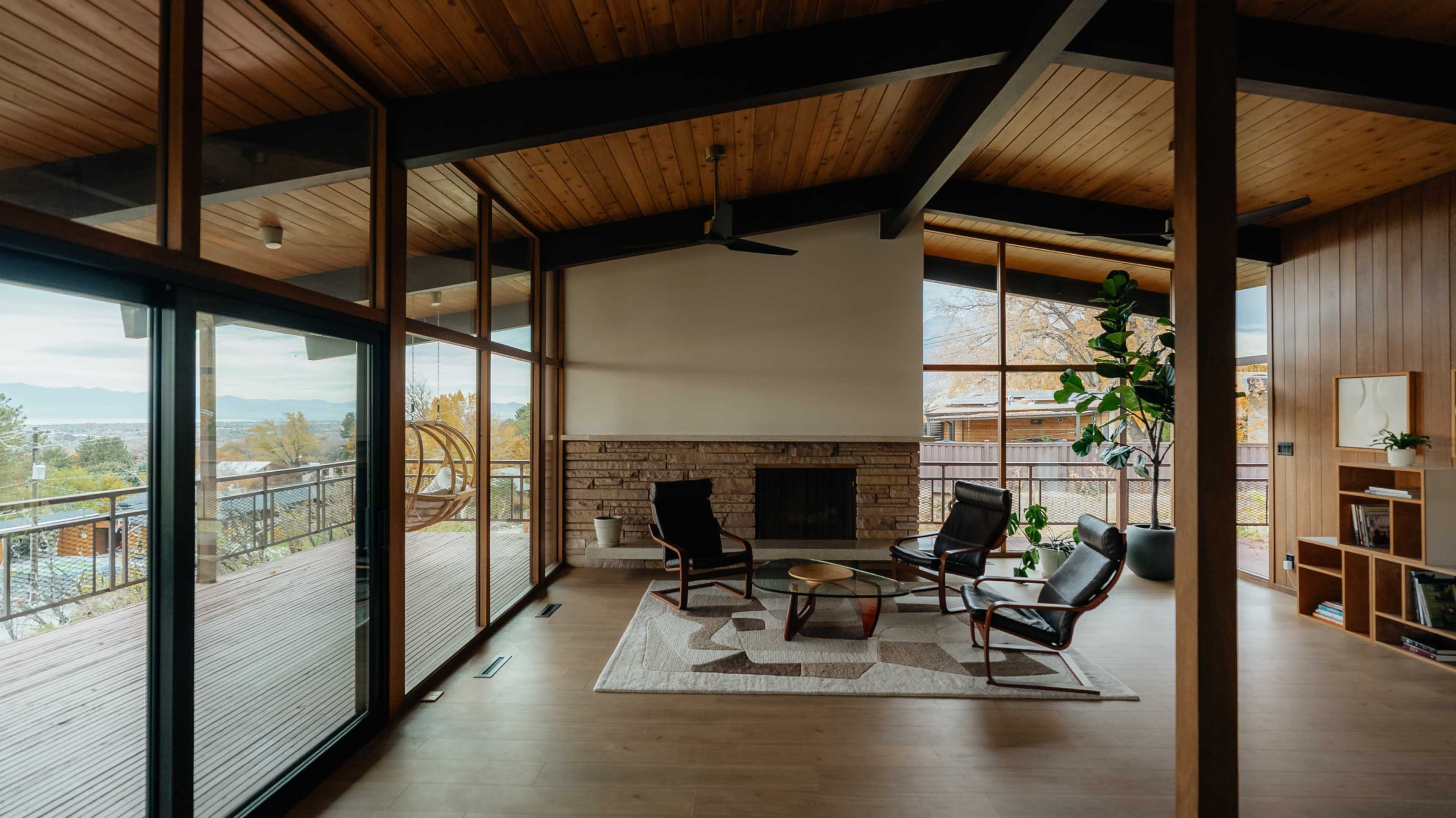 MidMod Spacious Open Concept Home Image in Oak Hills, Provo, UT