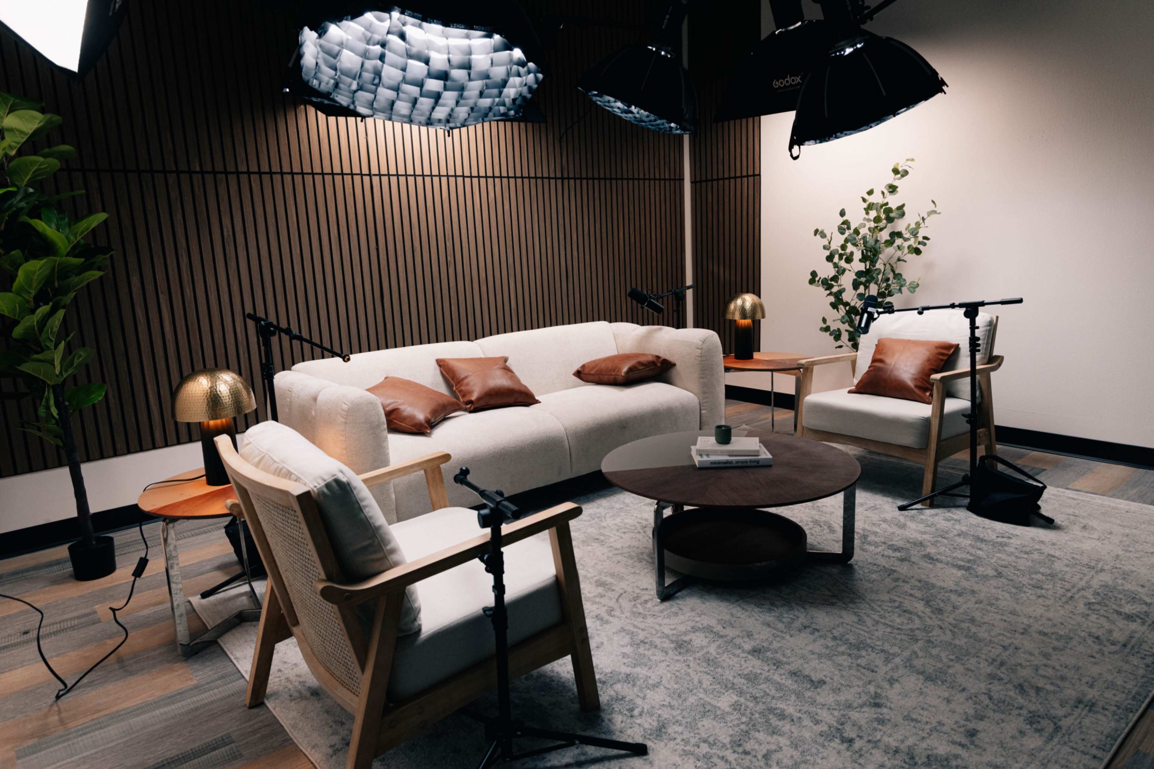 Lounge Space Image in Boyle Heights, Los angeles, CA