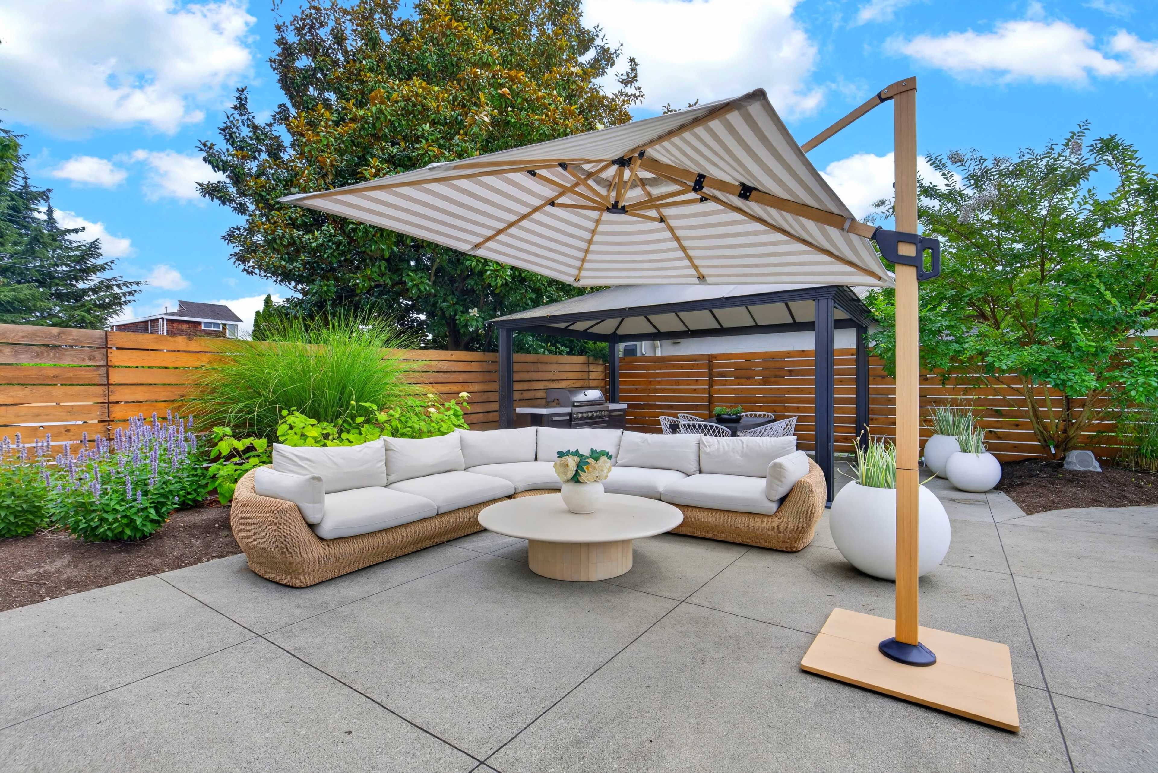 Resort Living in the Heart of Bellevue Image in West Bellevue, BELLEVUE, WA, WA