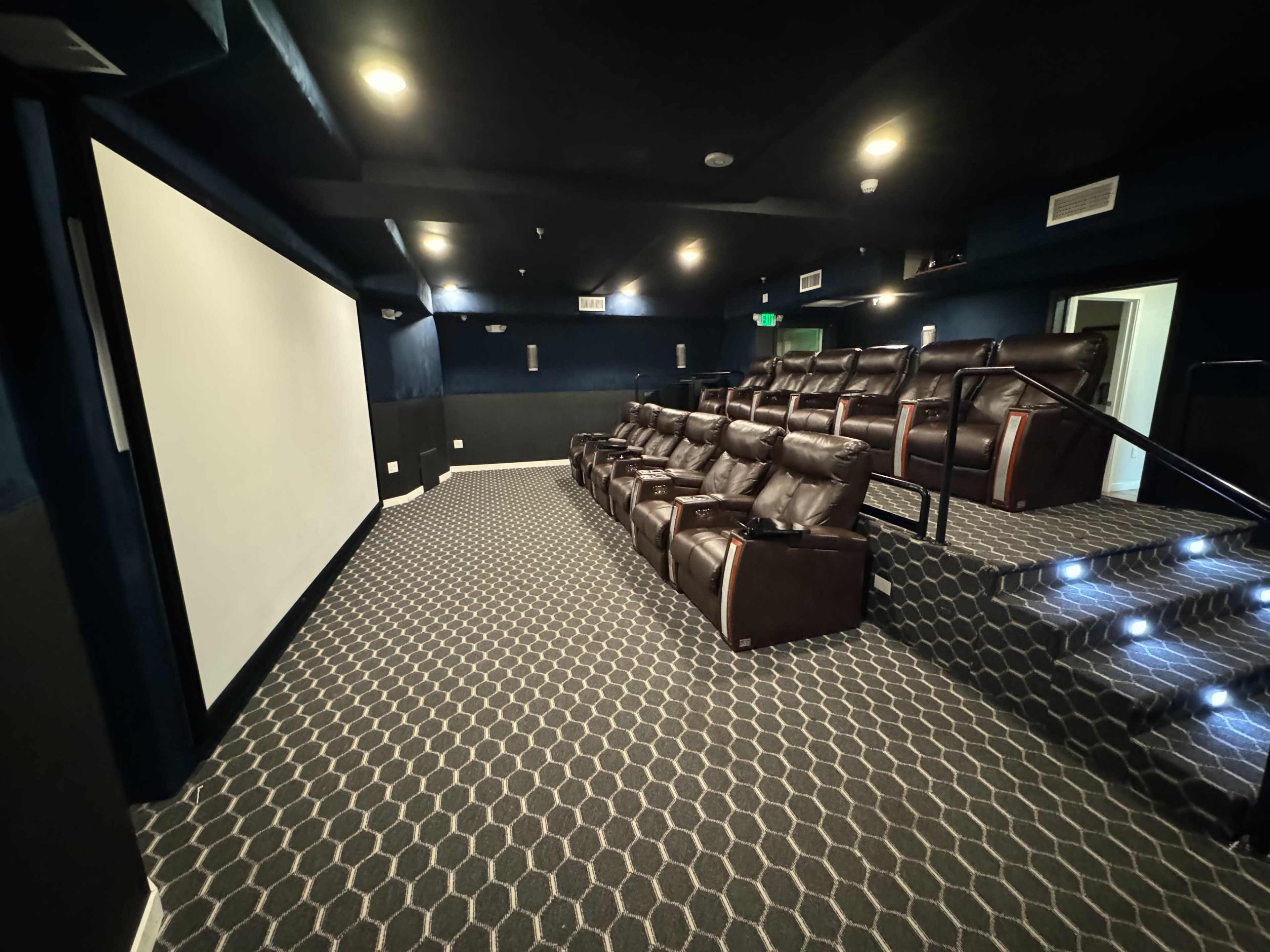 Noho Arts Clubhouse Lounge w/ Theatre Image in North Hollywood, North Hollywood, CA