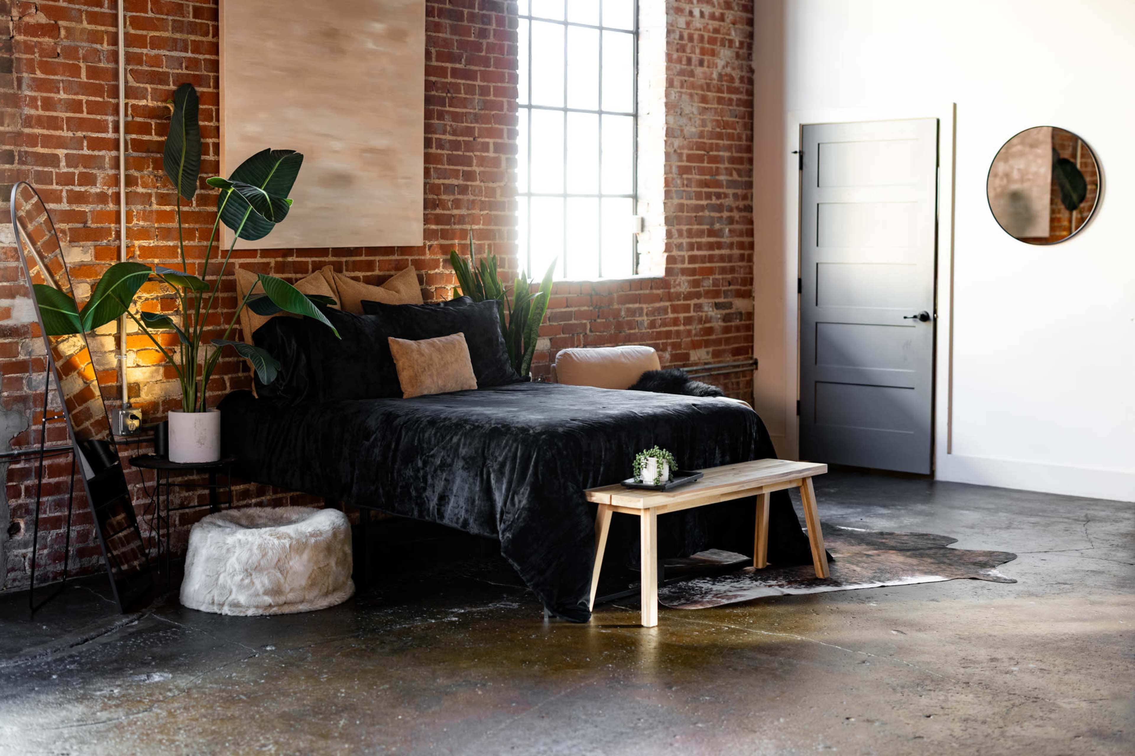 Stunning Industrial Downtown Studio Image in Central Oklahoma City, Oklahoma City, OK