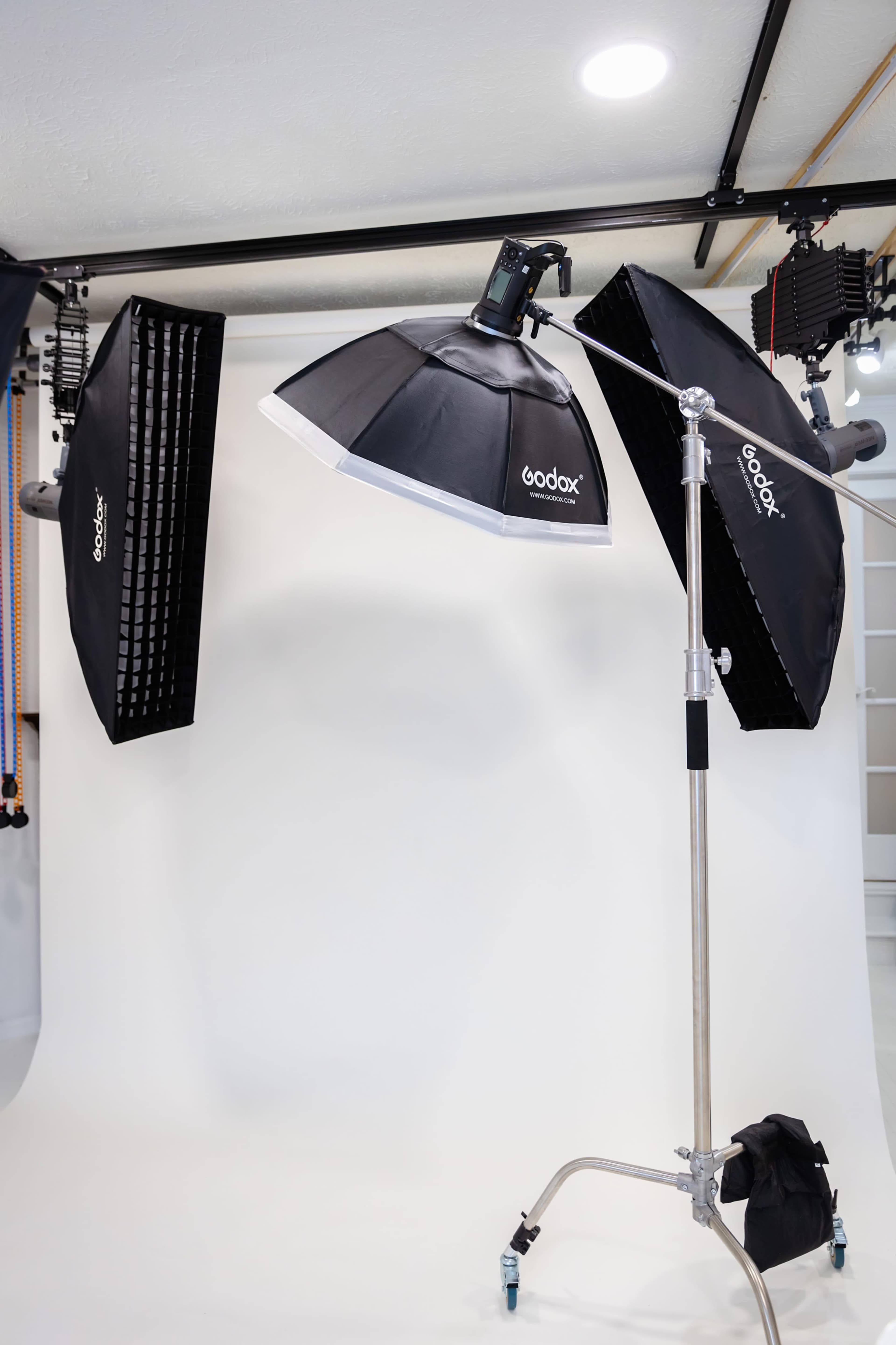 Boutique Studio for Portrait, Maternity & Newborn Photography Image in Franklin Farm, Fairfax, VA