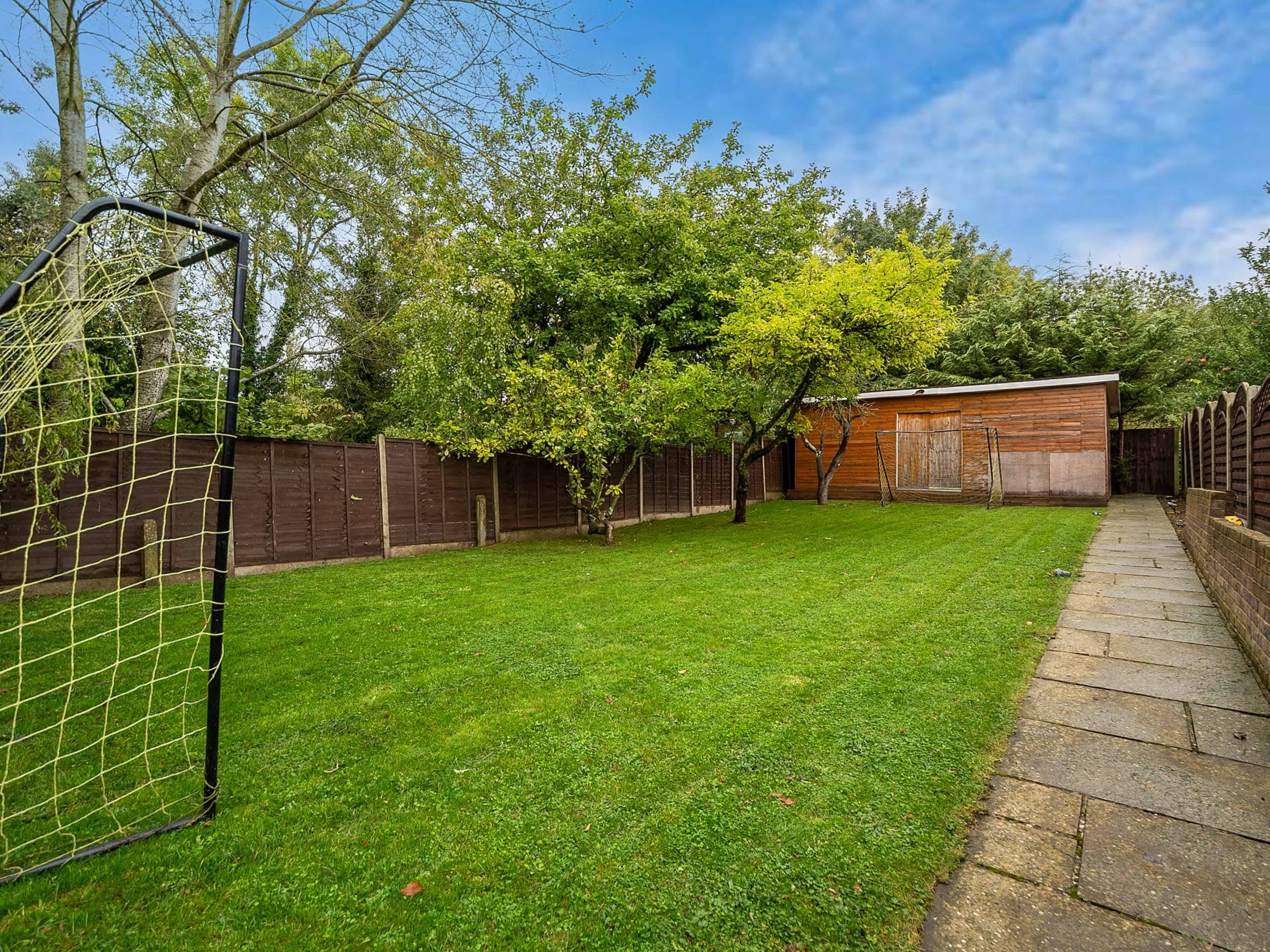 Modern, Unique Residence Image in Nazeing, Nazeing, ENG