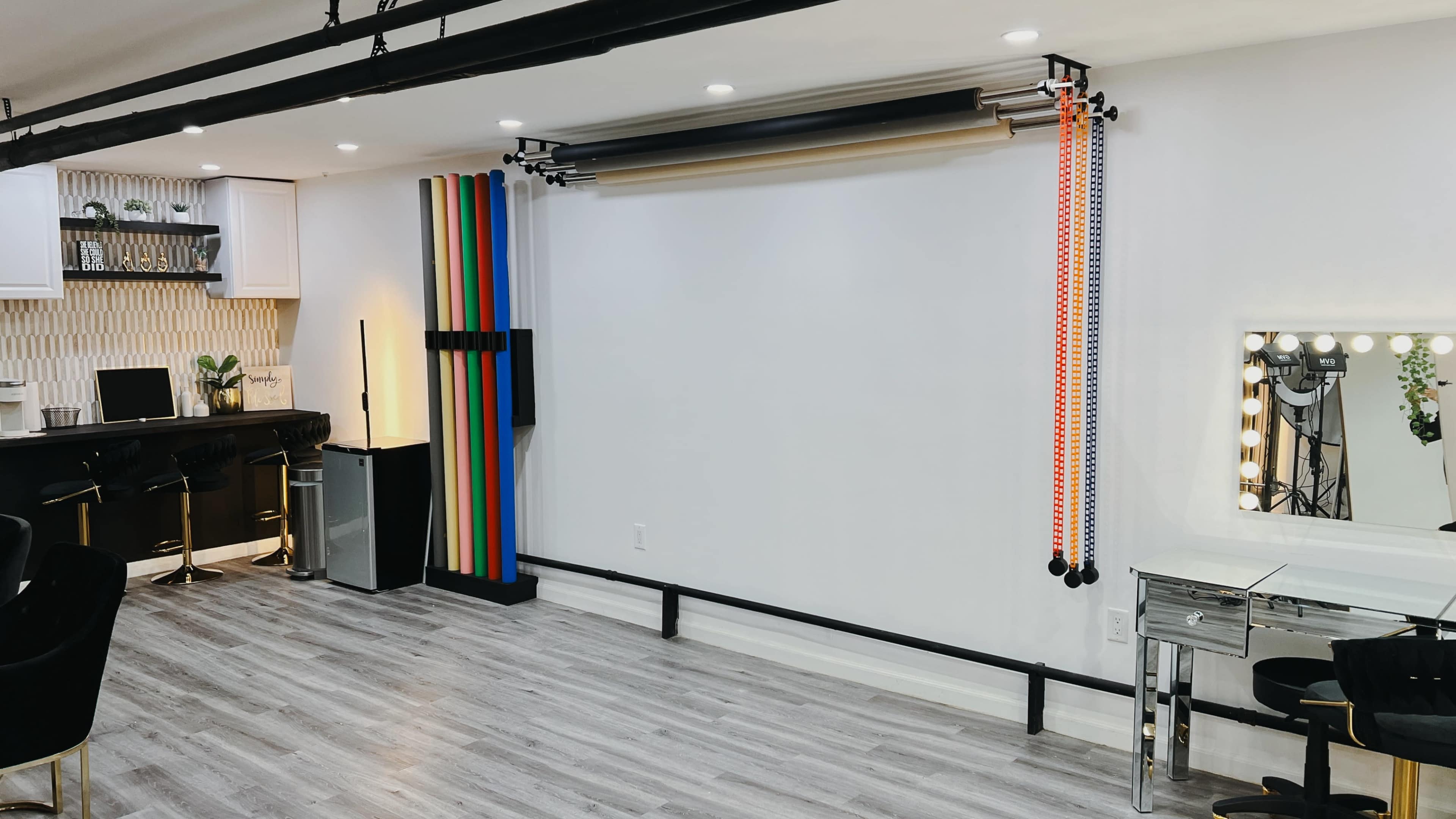 Stylish Boutique Studio Space for Rent in Brooklyn, NY Image in Little Caribbean, Brooklyn, NY