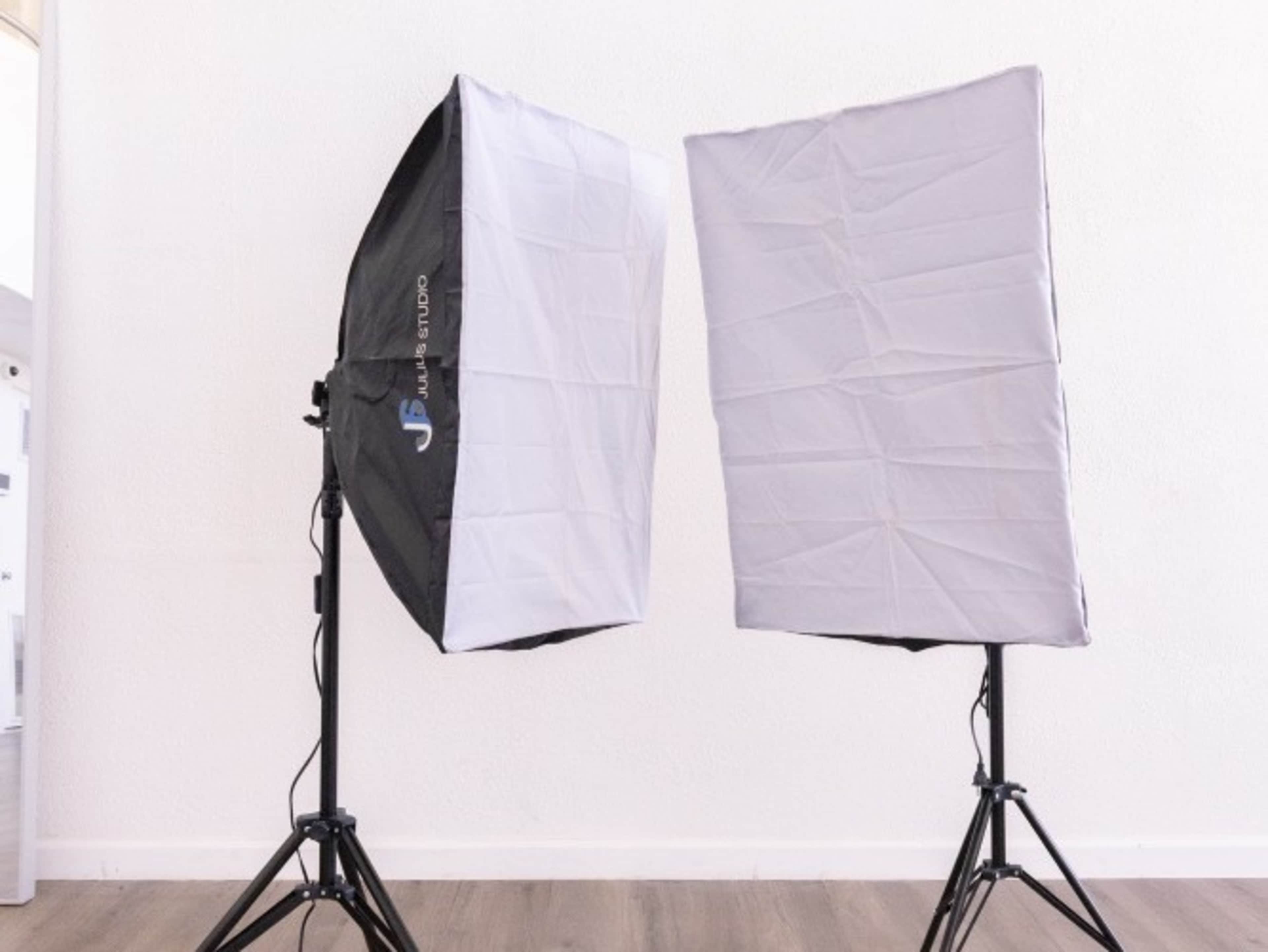 Lighting Equipemt