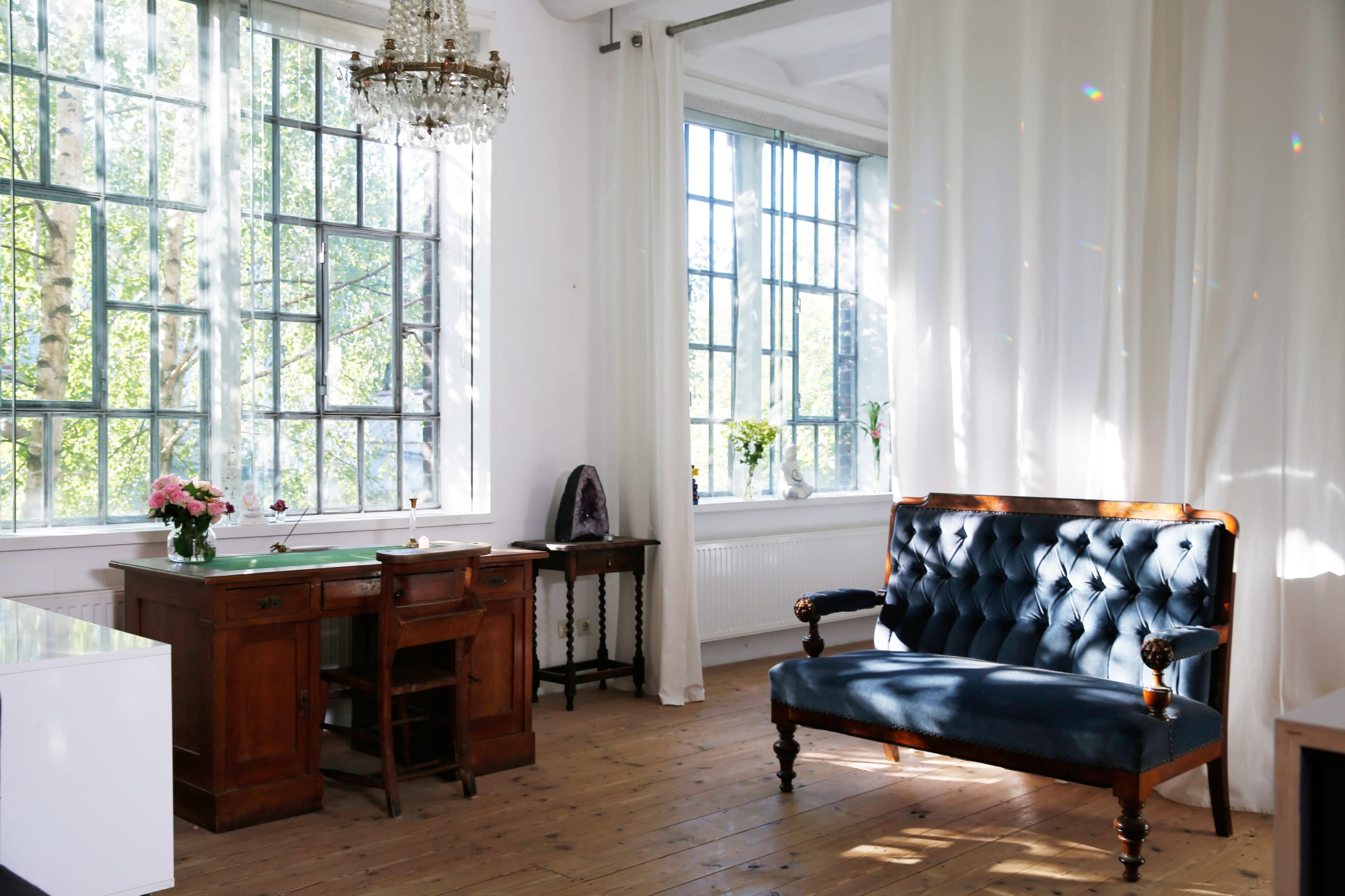 Altona, Loft Apartmentment 100sqm Loft studio Loft Studio 130sqm. 230sqm combined Image in Ottensen, Hamburg