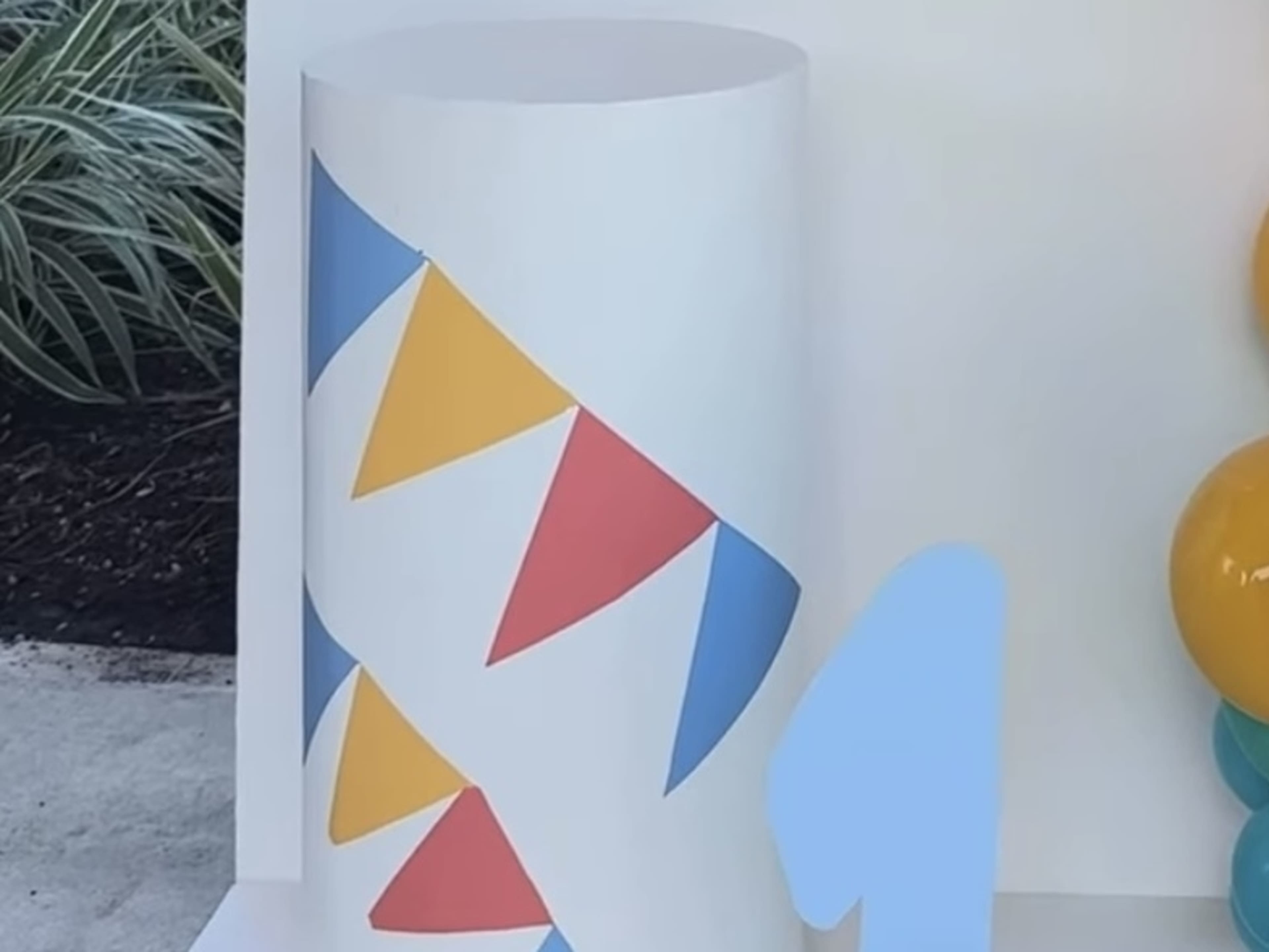 Customizable cake stand 