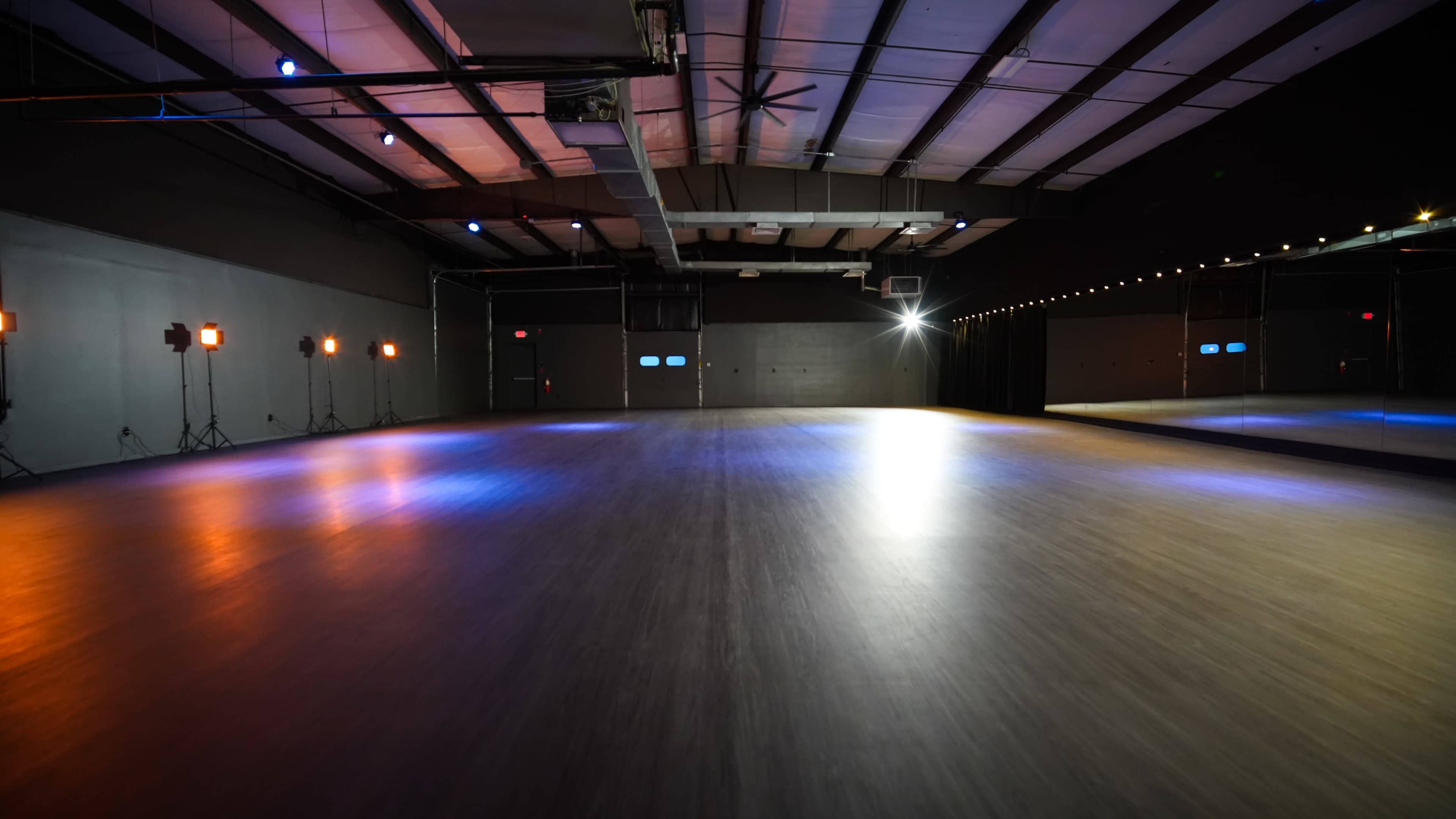 Large Dance Studio with Mirrors - DANCE/FITNESS REHEARSALS & CLASSES Image in Pawtucket, Pawtucket, RI