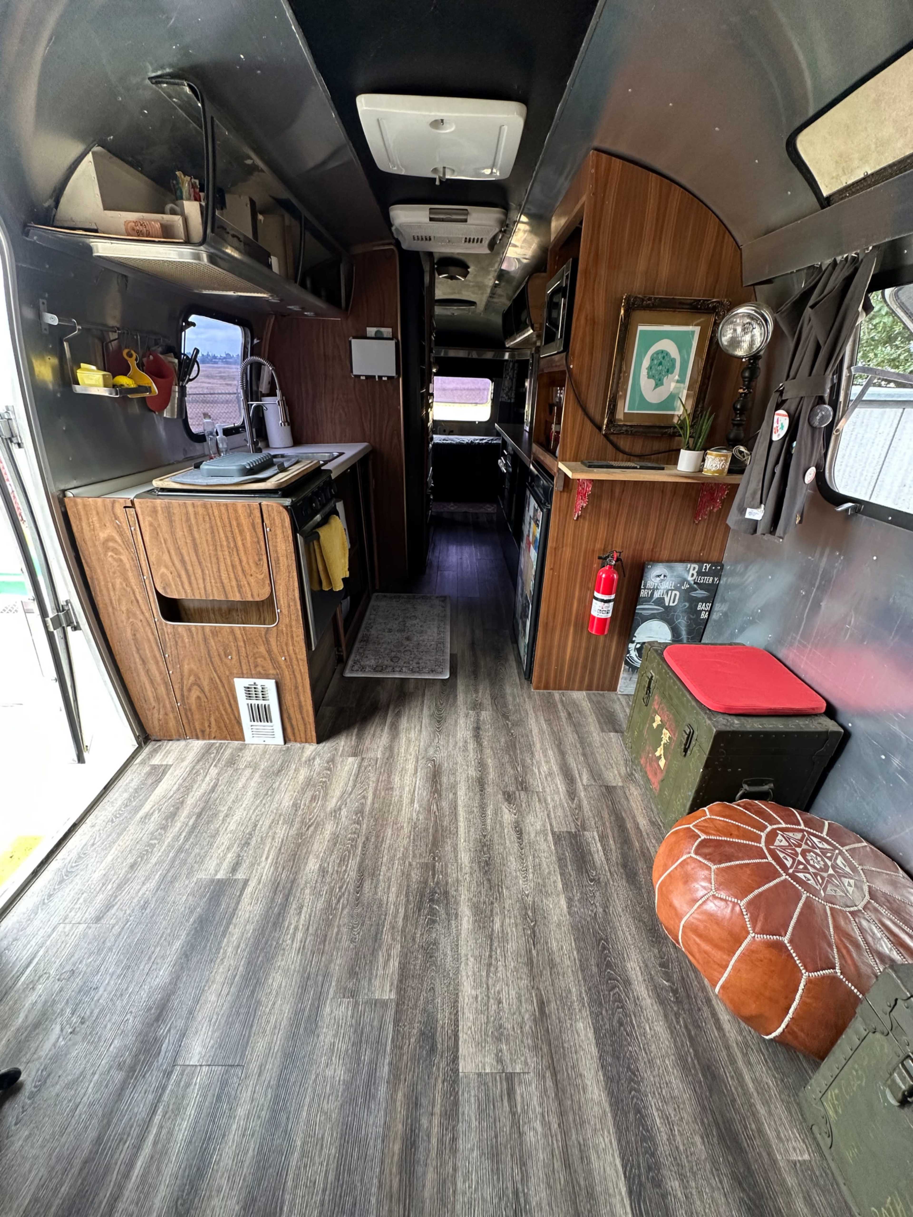 Private Nature Bungalow + Vintage Airstream | Desert Aesthetic, Red Rock Views, Nature Preserve, Photo-Ready Image in Chatsworth, CHATSWORTH, CA