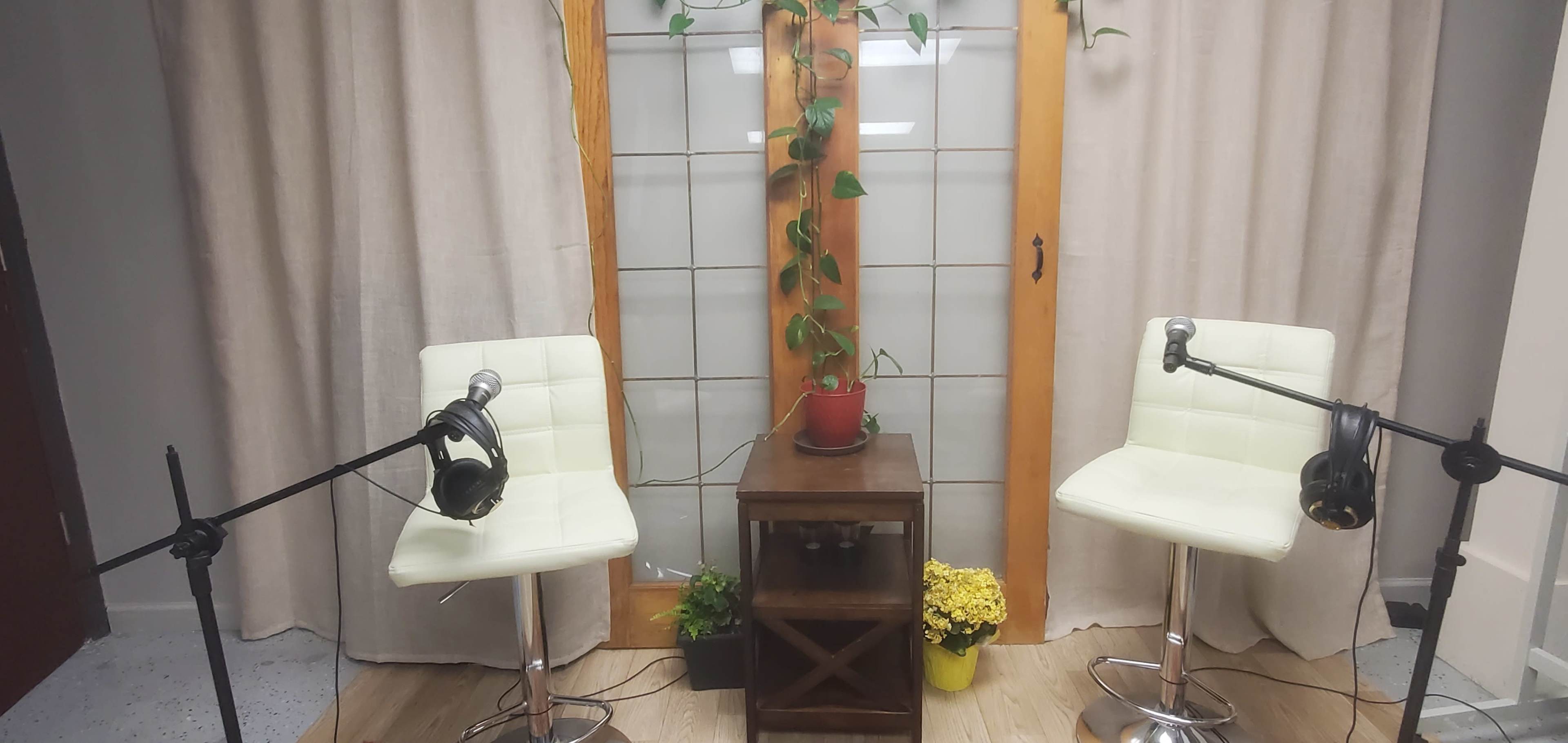 Quad Premier Podcast Studio Image in Hackensack, Hackensack, NJ