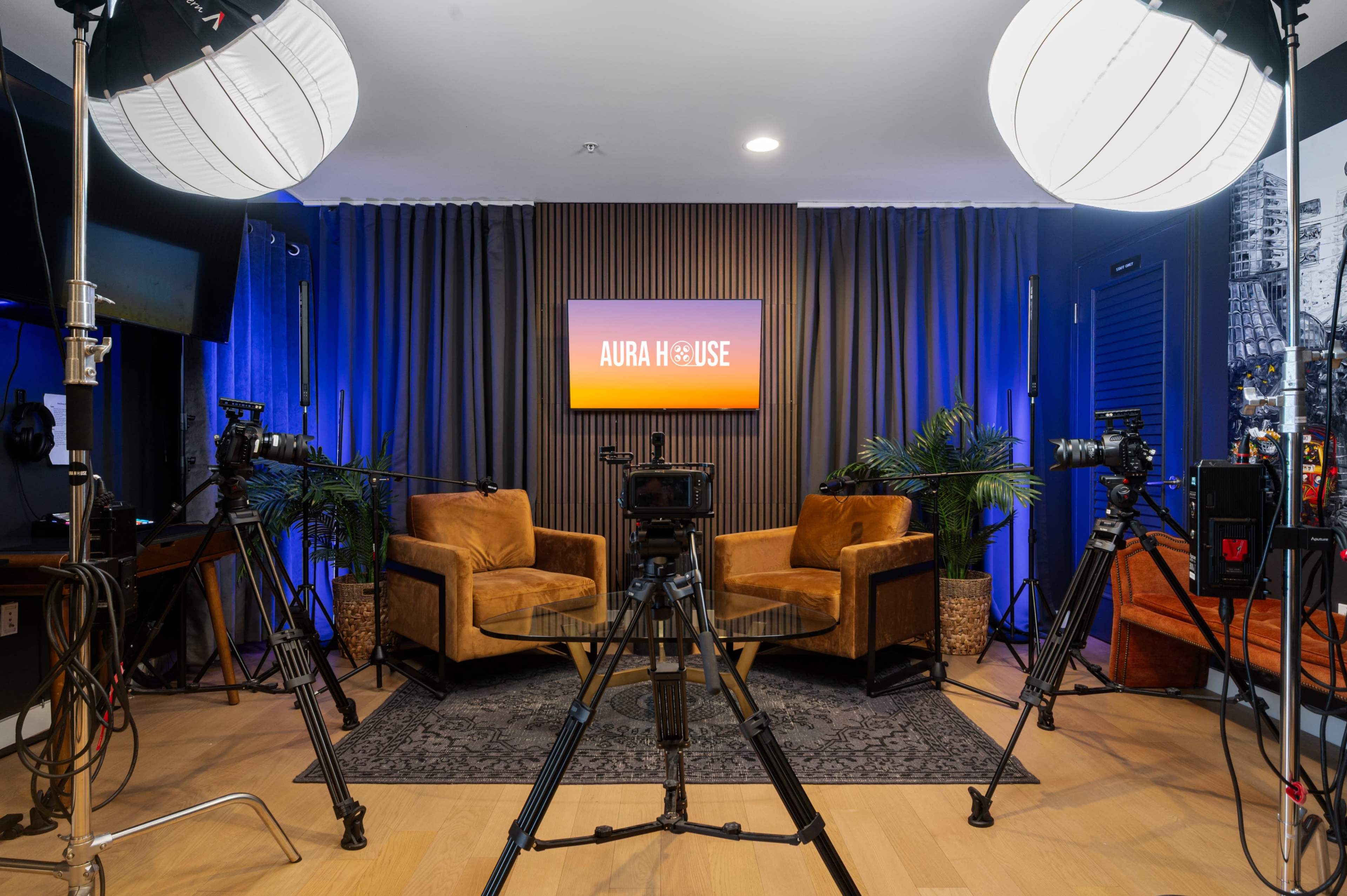 EQUIPMENT INCLUDED: Stunning Downtown Production & Podcast Studio Image in Central LA, Los Angeles, CA