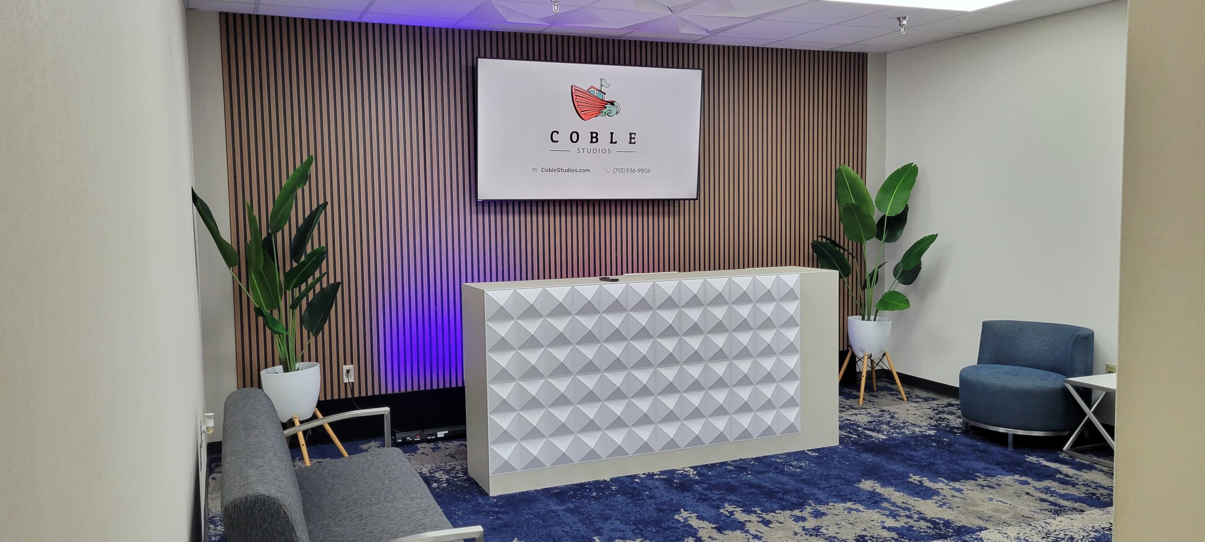 Modern Multipurpose meeting room Image in South Main, Houston, TX