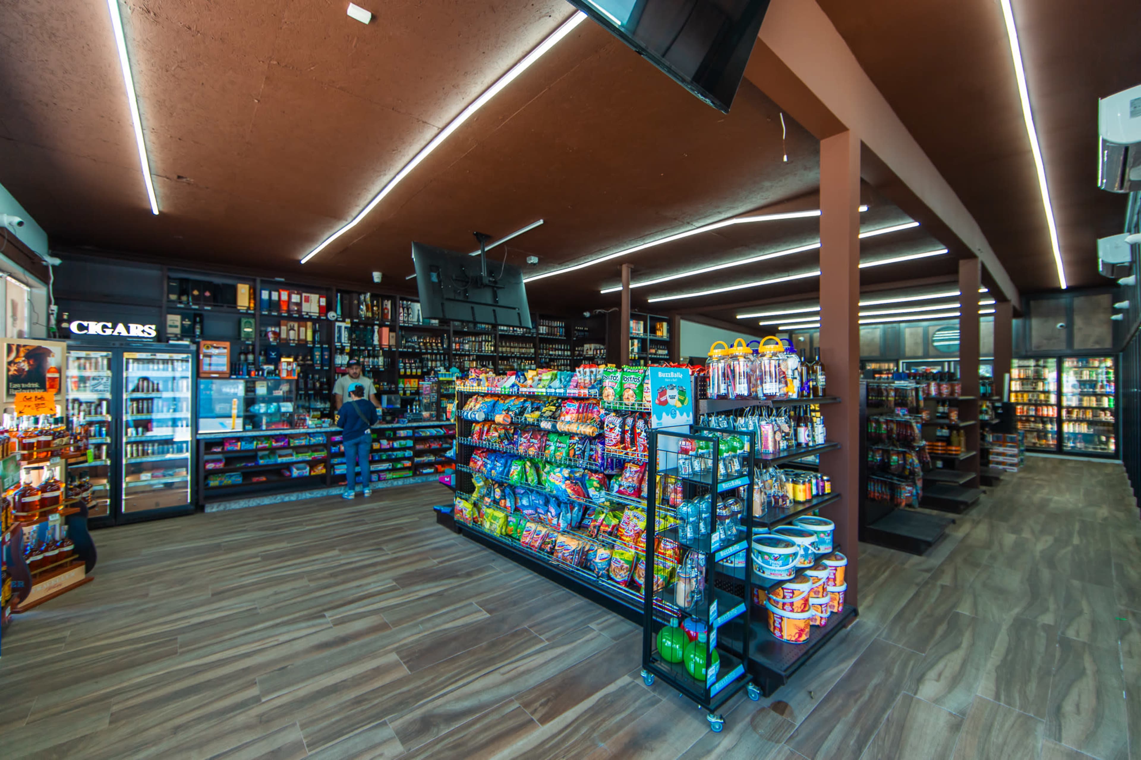 Classic Stylish Modern Liquor Store with Polished Aesthetic Image in Cheviot Hills, Los angeles, CA