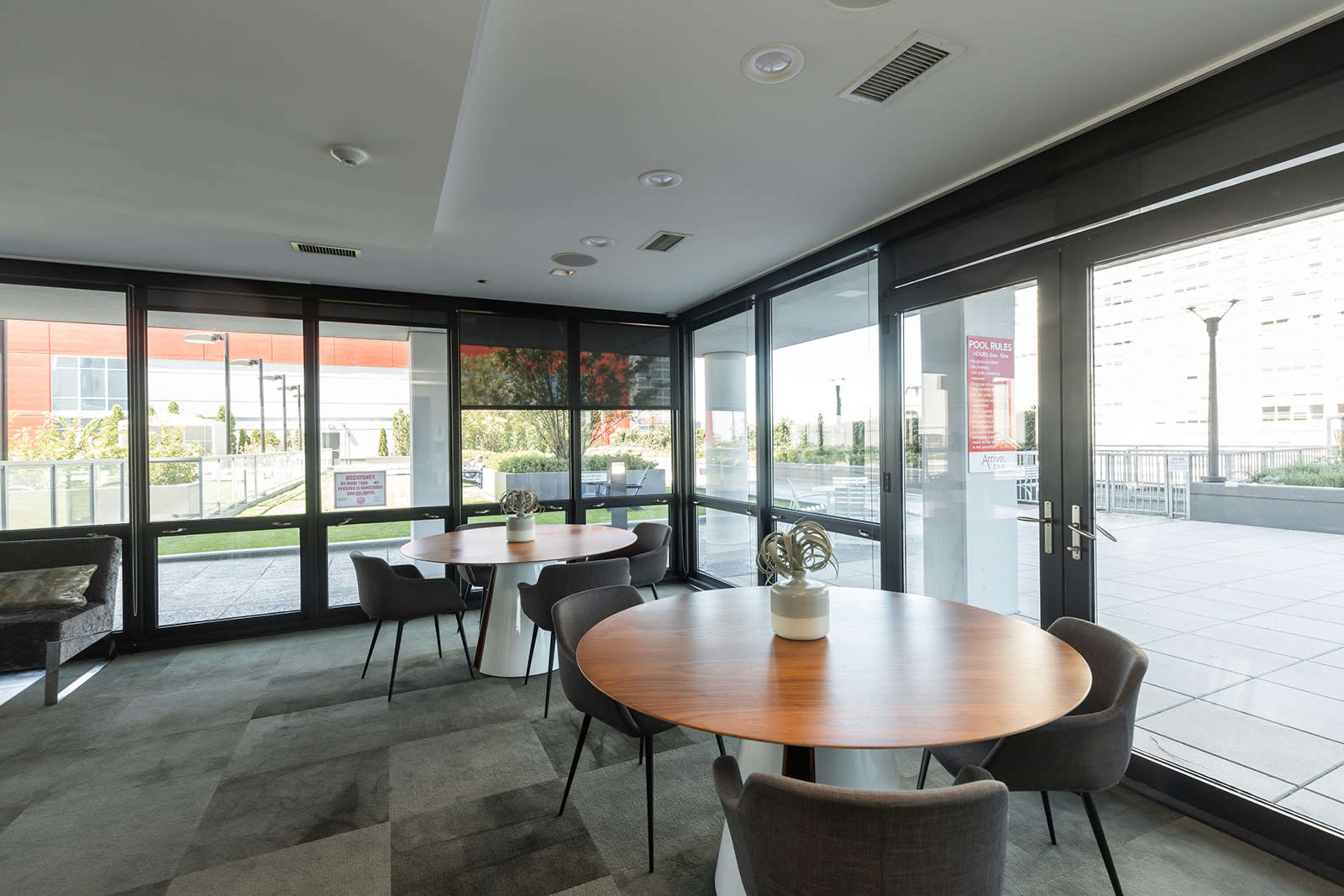 Luxe Clubhouse Image in Near South Side, Chicago, IL