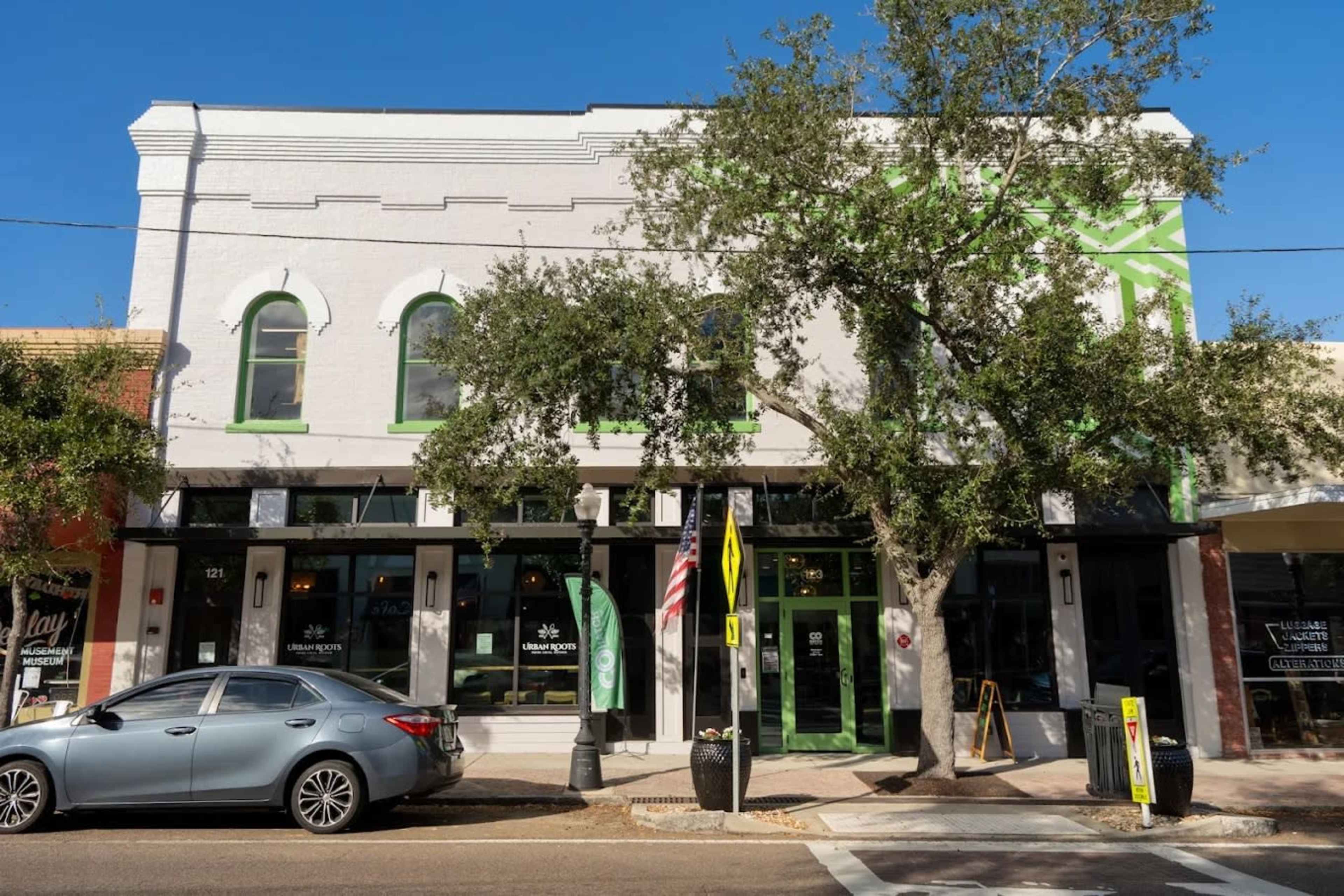 Tarpon Springs Event Space - The Breezeway Image in Tarpon Springs, Tarpon Springs, FL