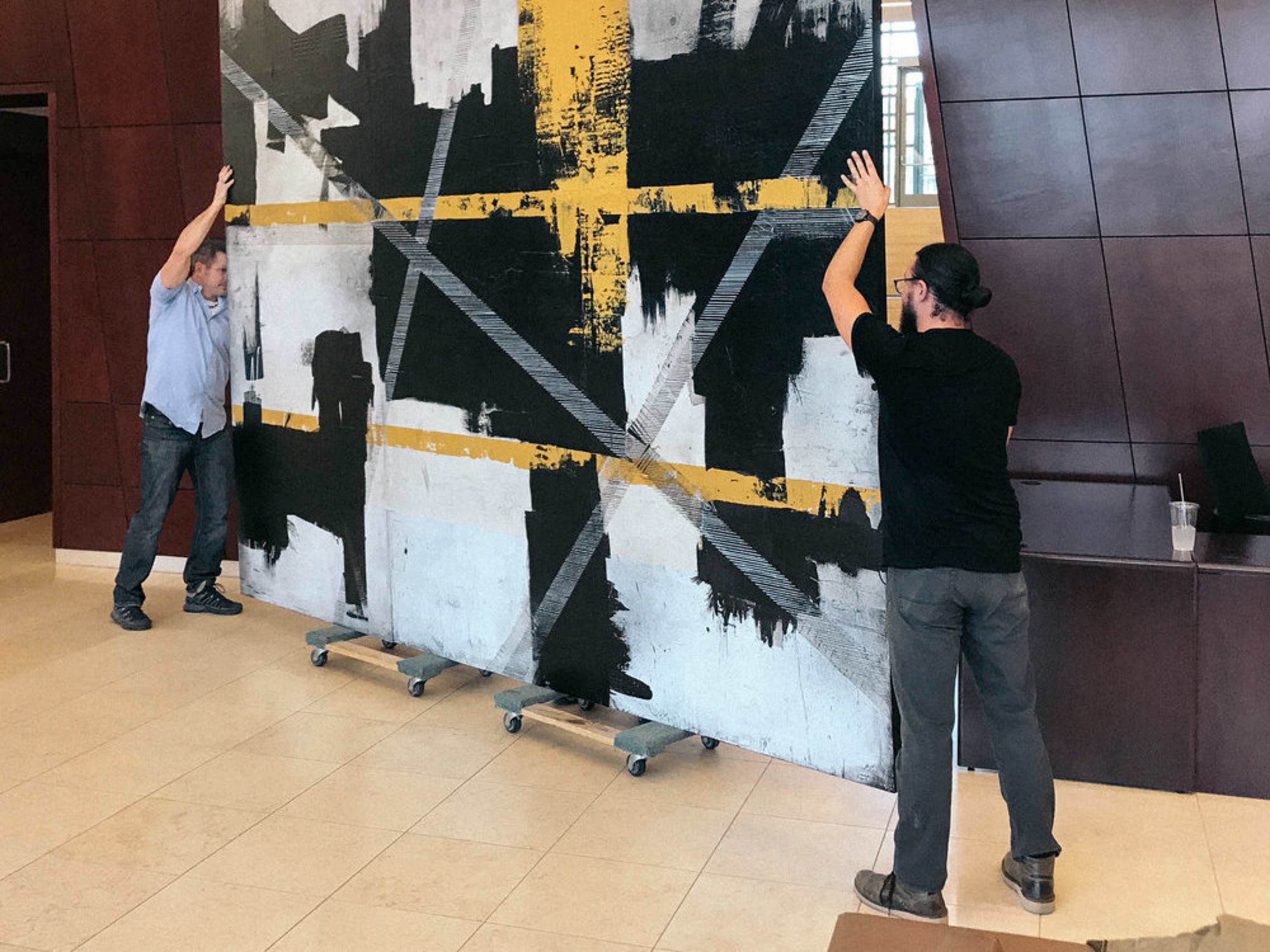 Art installation and deinstallation