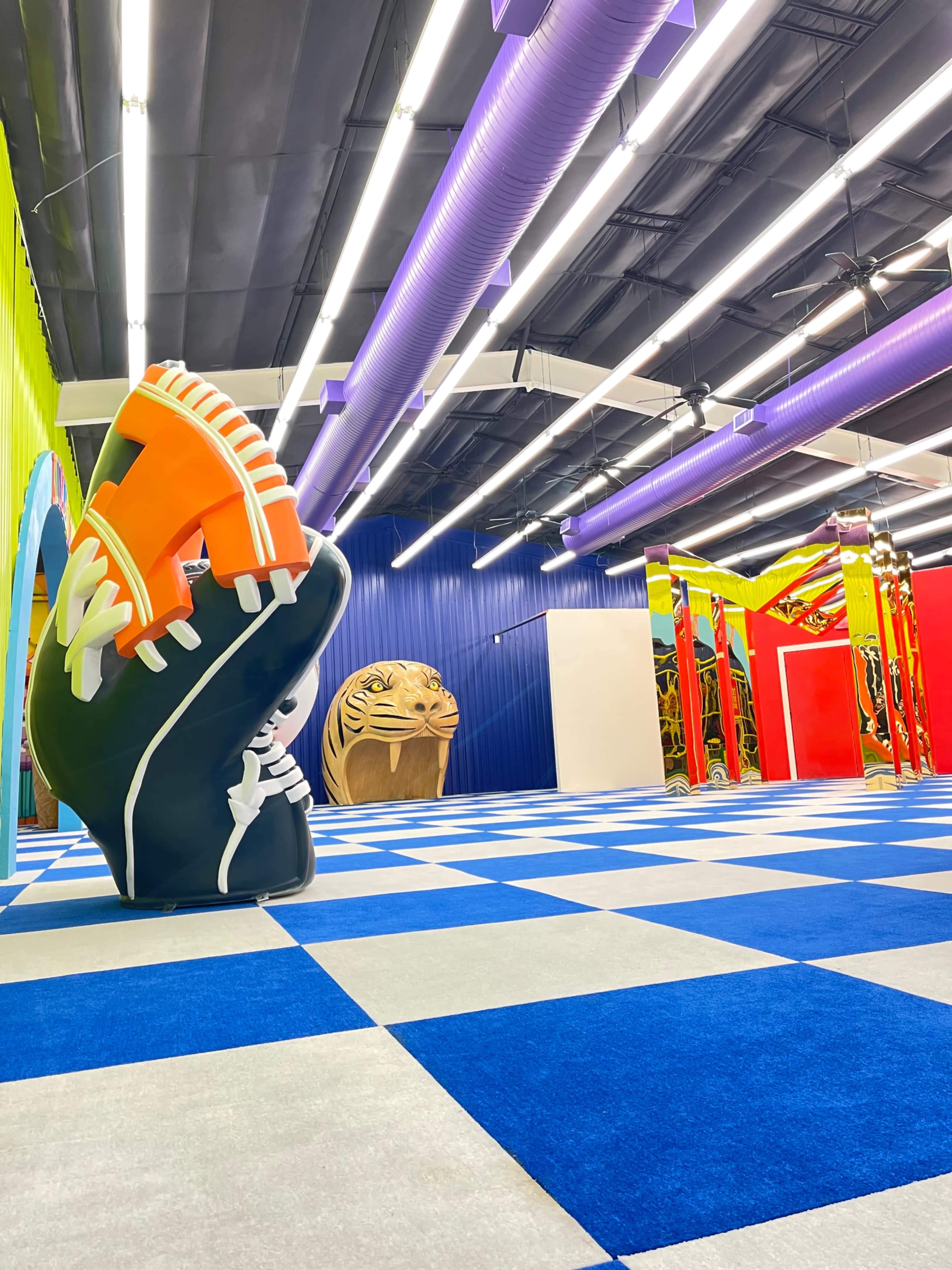 Creative Content Space in Houston featuring Gigantic Sculptures Image in Washington Avenue Coalition / Memorial Park, Houston, TX