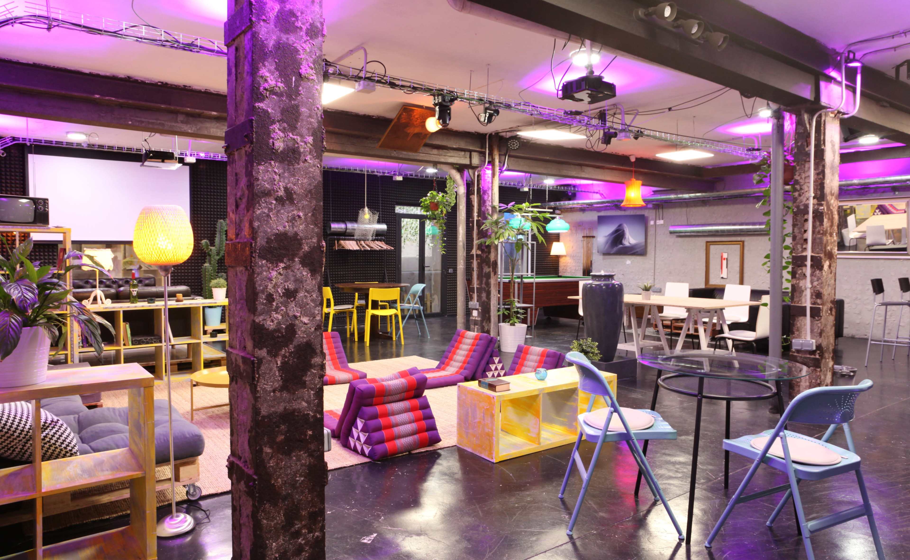 Un Espacio de Coworking Creativo en Montjuic Imagen en El Poble-sec, Barcelona, B