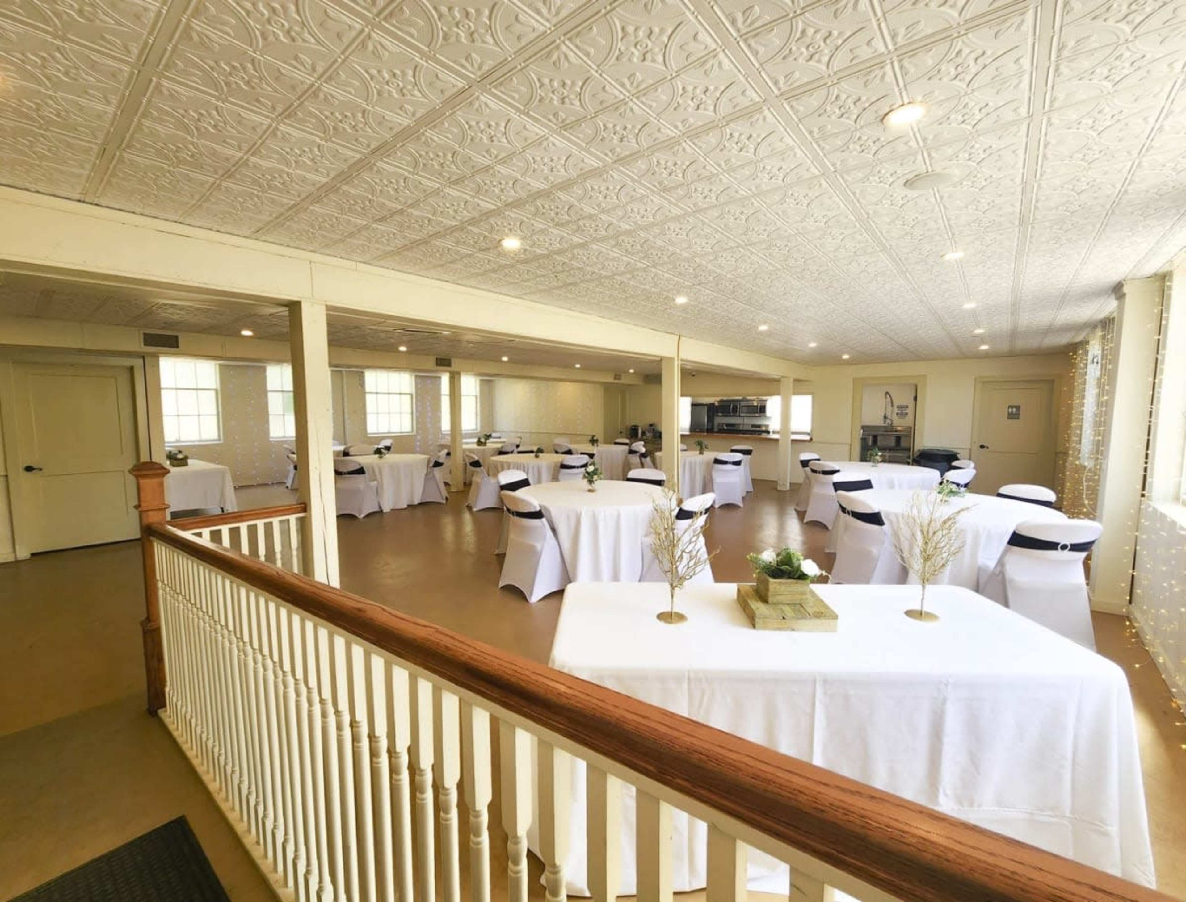 Rural Historic Church Building Image in Staples, Staples, TX