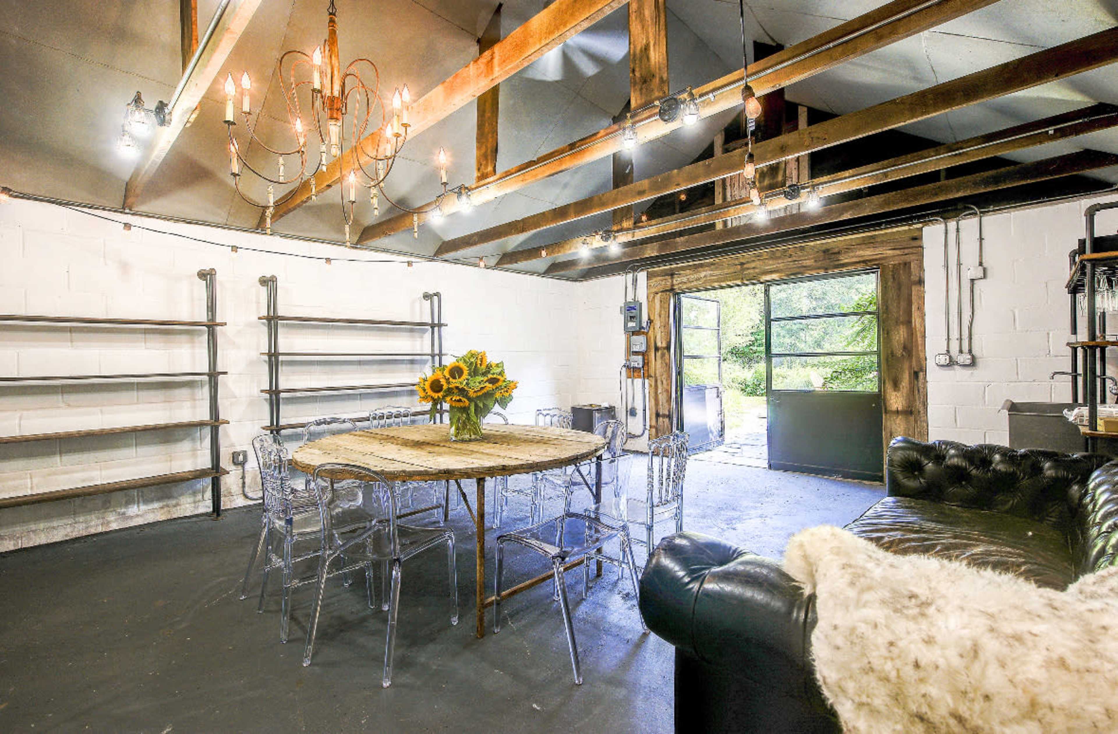 Barn Image in North Fork, Aquebogue, NY