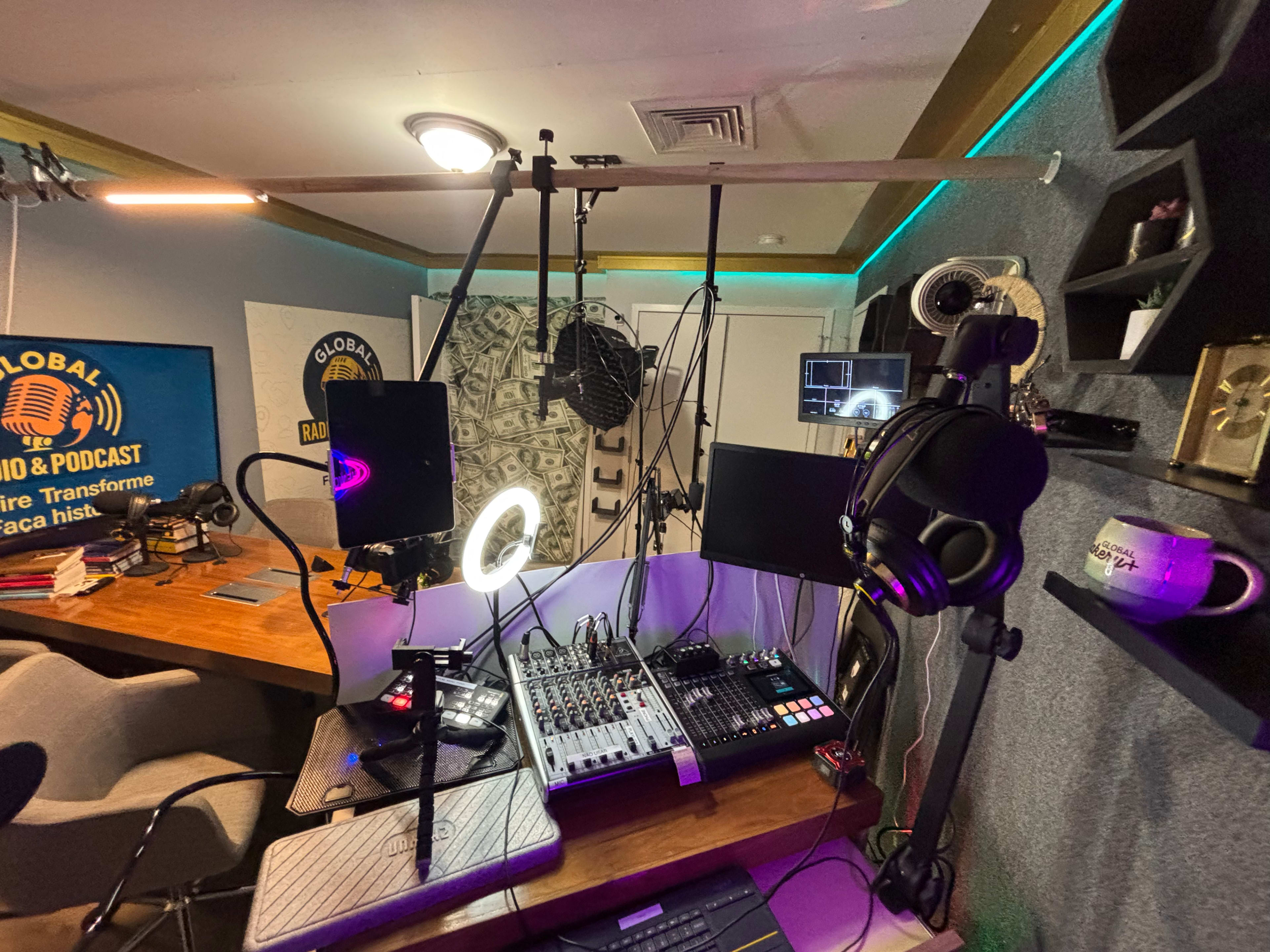 Pro 4-Person Video Podcast Studio Image in Hillside, Hillside, NJ