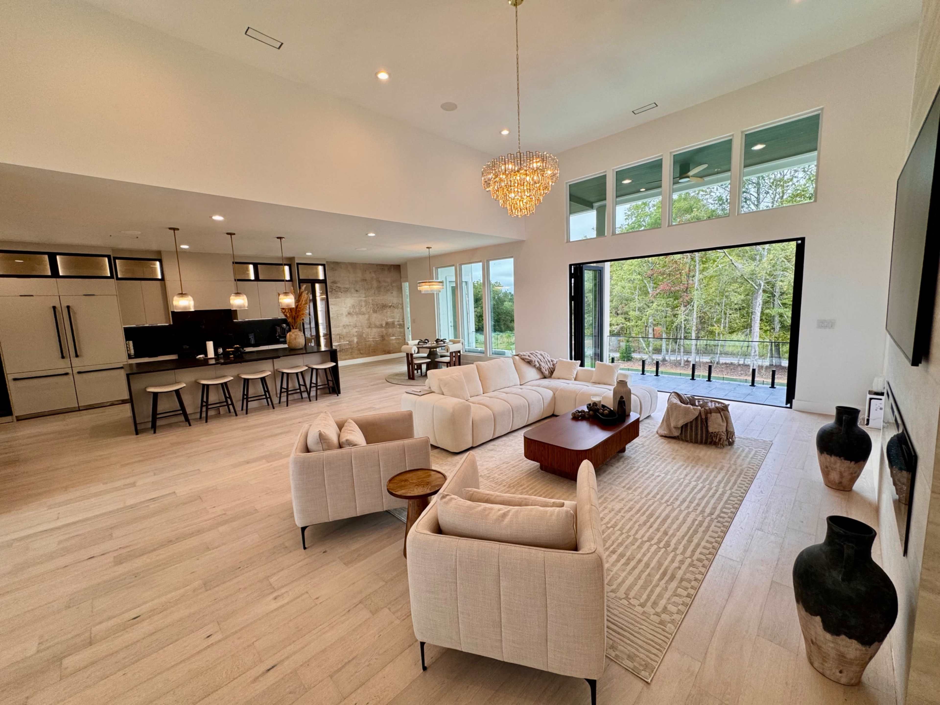 Luxury Creative Estate – Ideal for Film, Photography & Media Productions Image in , Fayetteville, GA