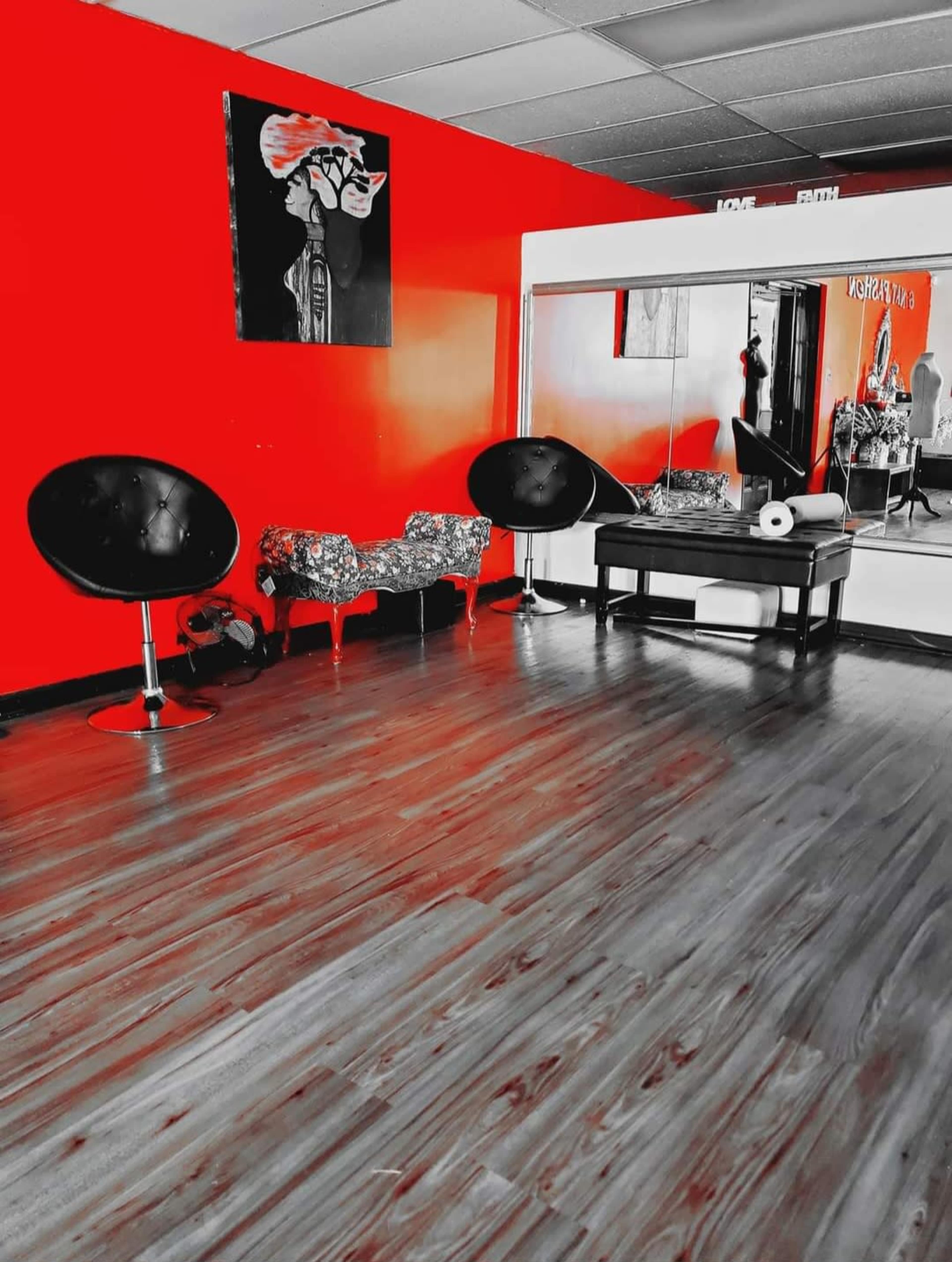 GTF SHOW ROOM Image in Eastpointe, eastpointe, MI