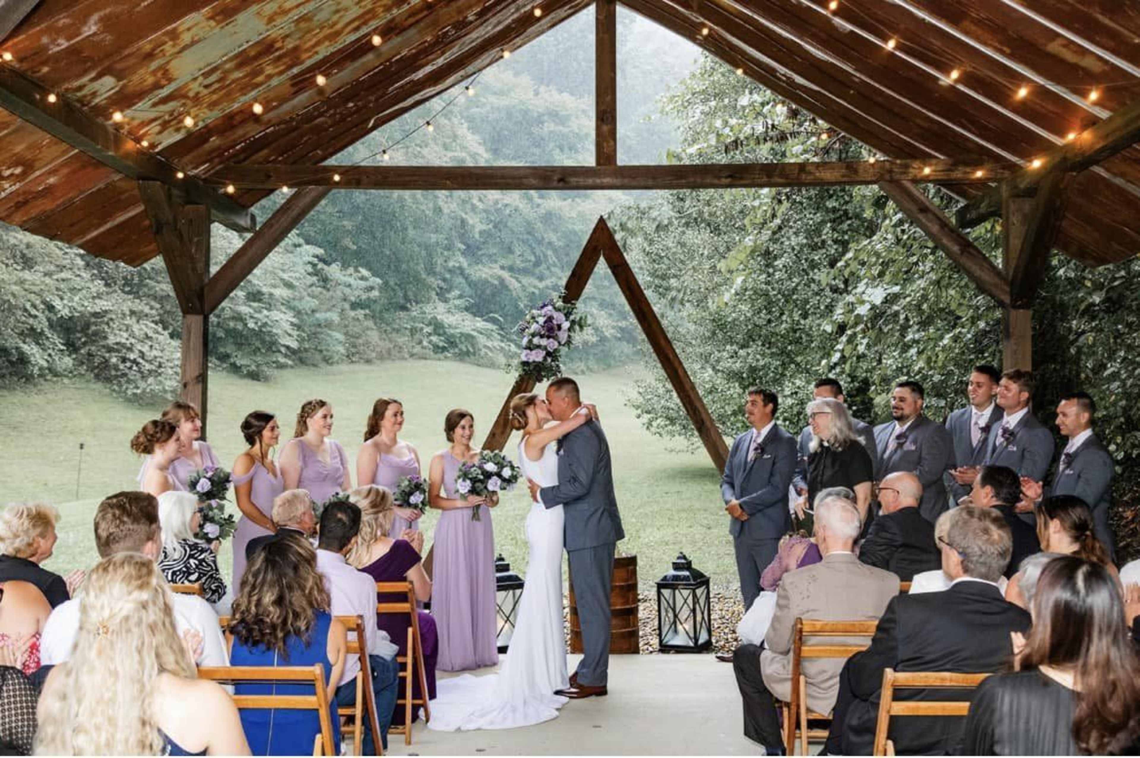 Historic Smoky Mountain Barn on 13 Wooded Acres Image in , Sevierville, TN