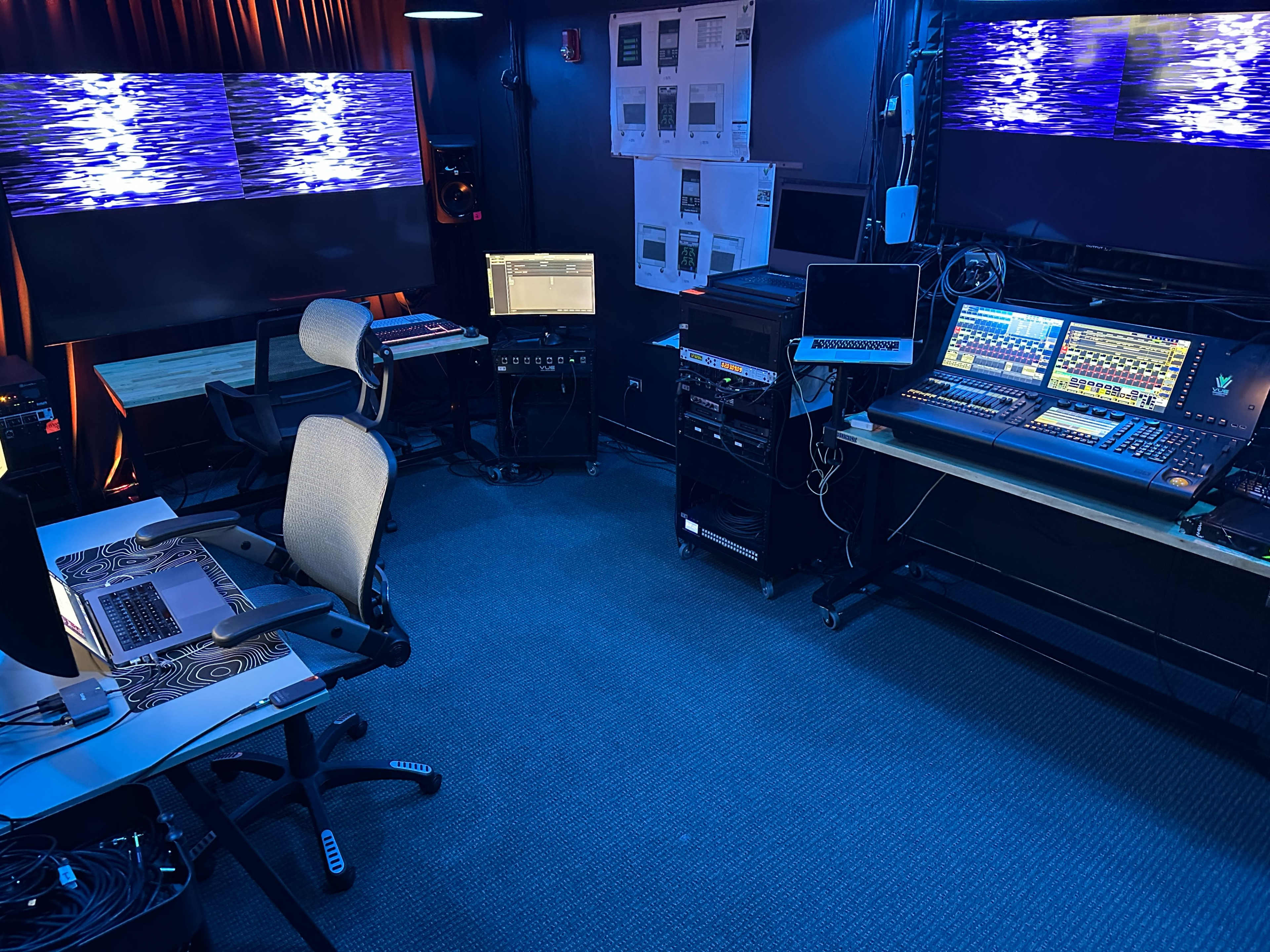 Edit Suite With all the bells and whistles Image in Du Page Township, Bolingbrook, IL