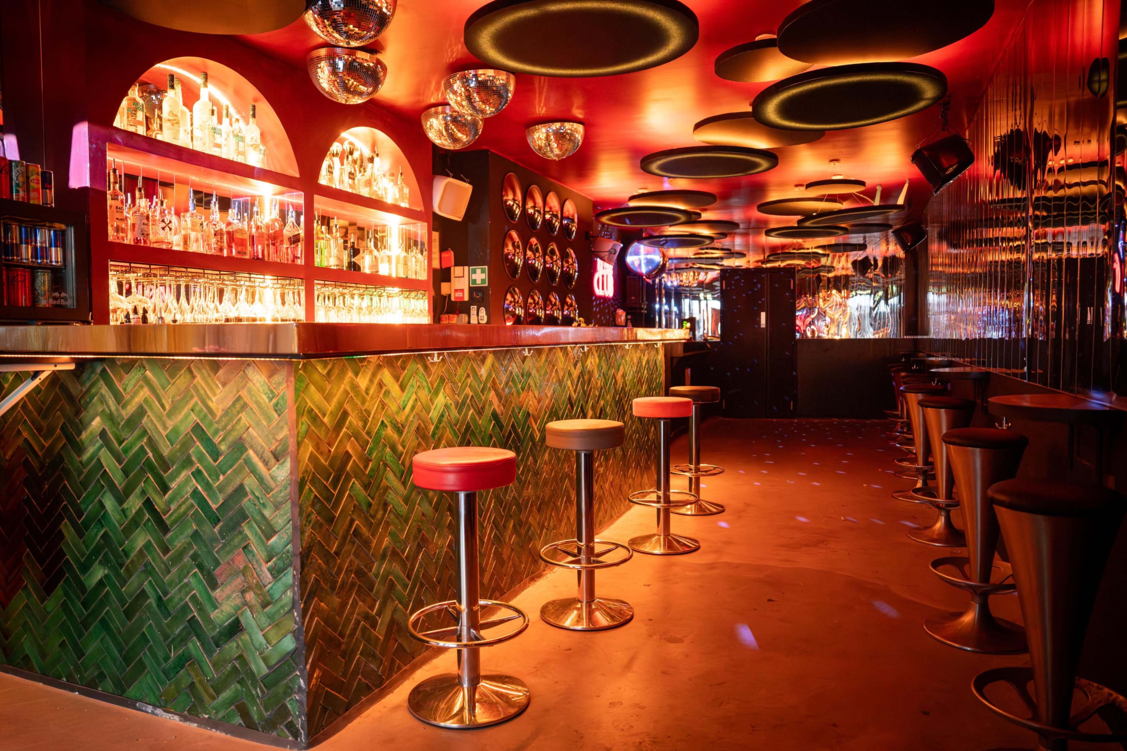 Lieu Intimiste Avec Terrasse Privative en Plein Centre Image in Ctre Ville, Cannes