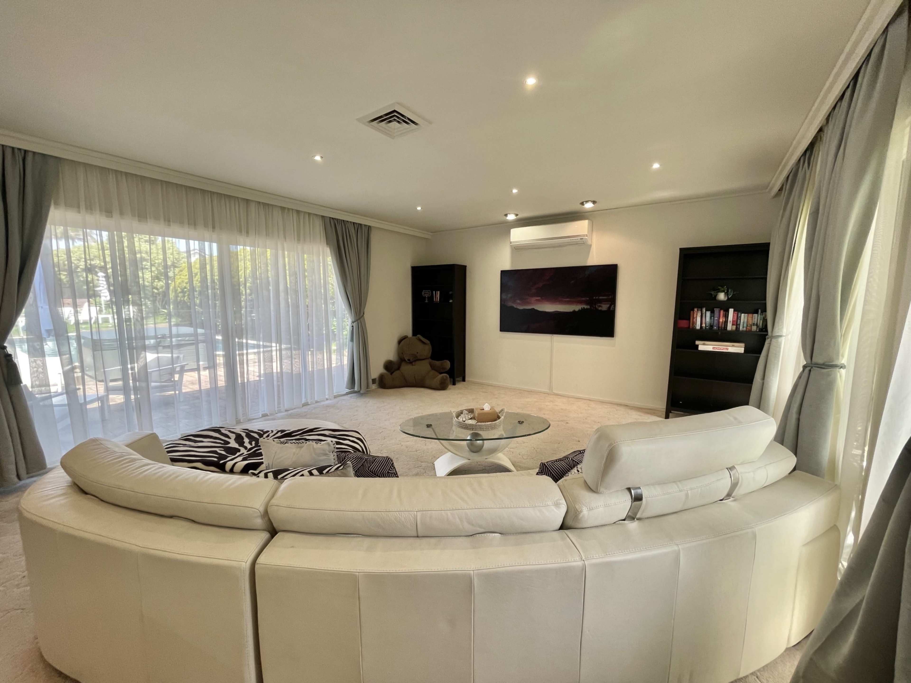 Luxury Poolside Villa Brighton East for Events and Celebrations Image in Brighton East, Brighton East, VIC