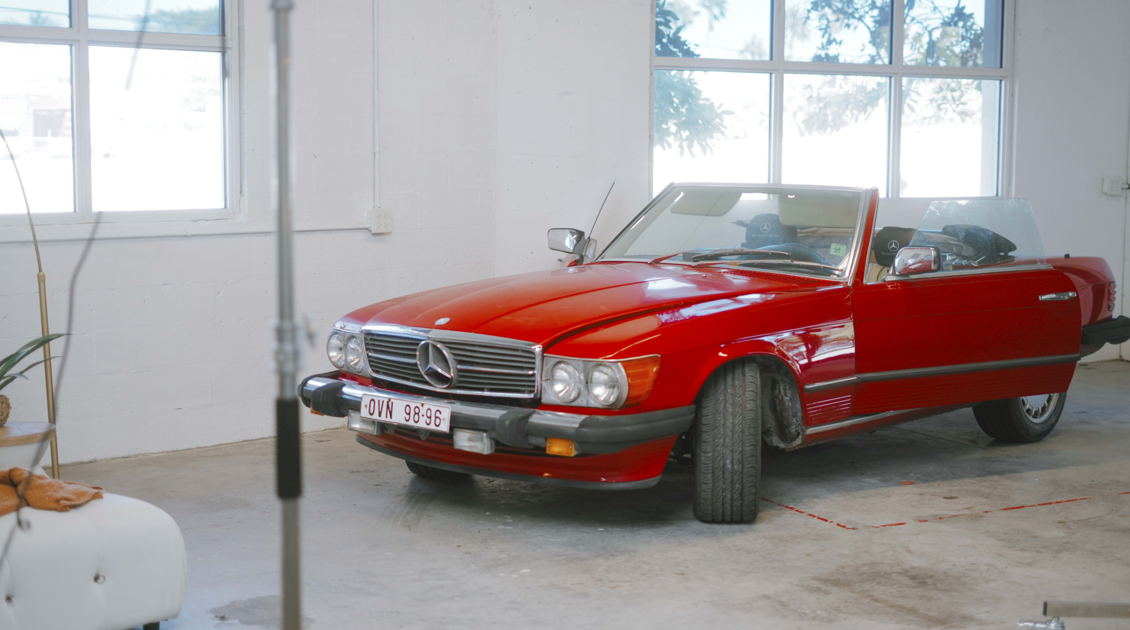 Luxury Minimalist & natural light studio Image in Dania Beach, fort lauderdale, FL