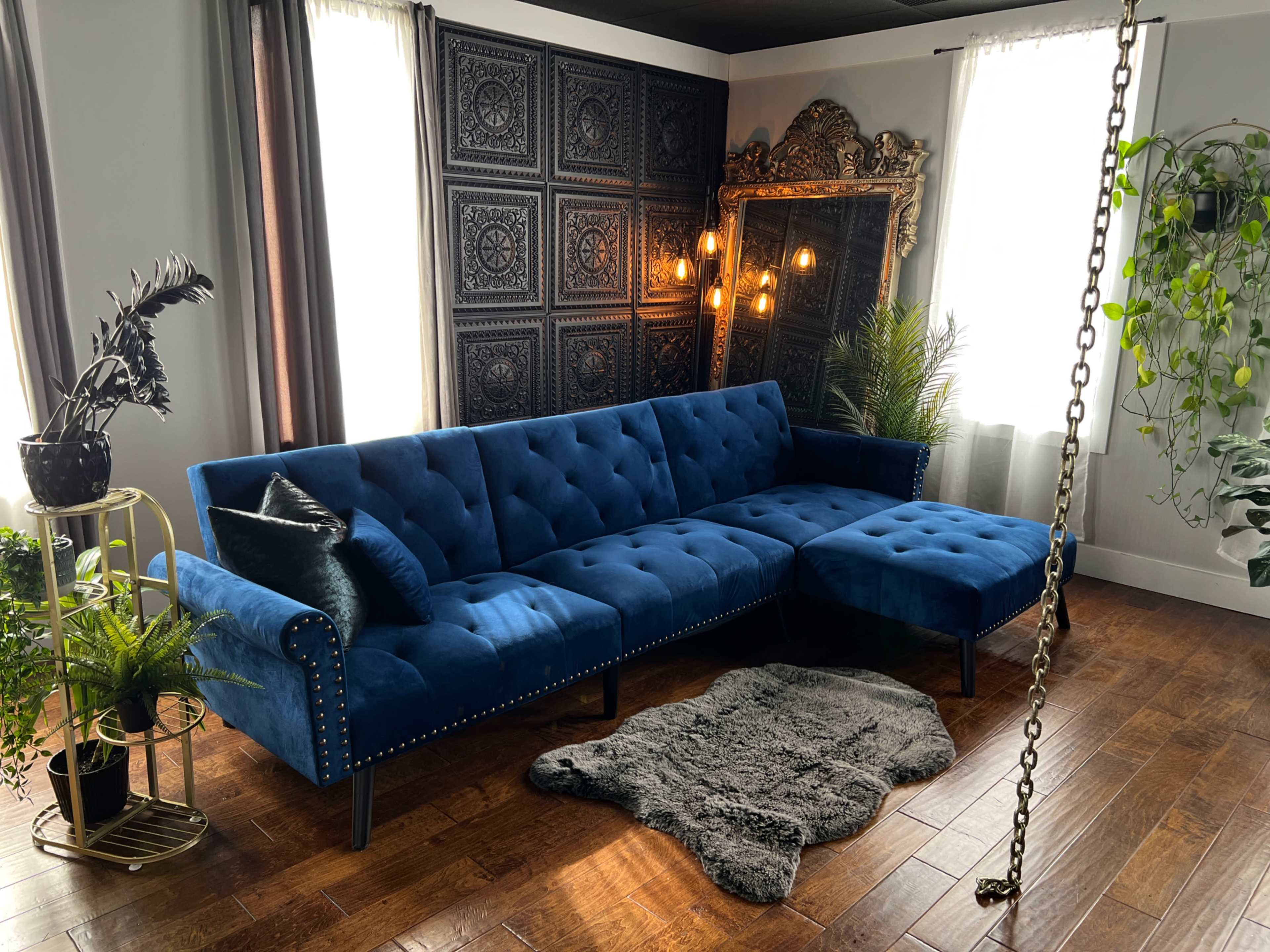 Lifestyle/Boudoir Photo Studio with TONS of Natural Light! Image in Argyle, London, ON