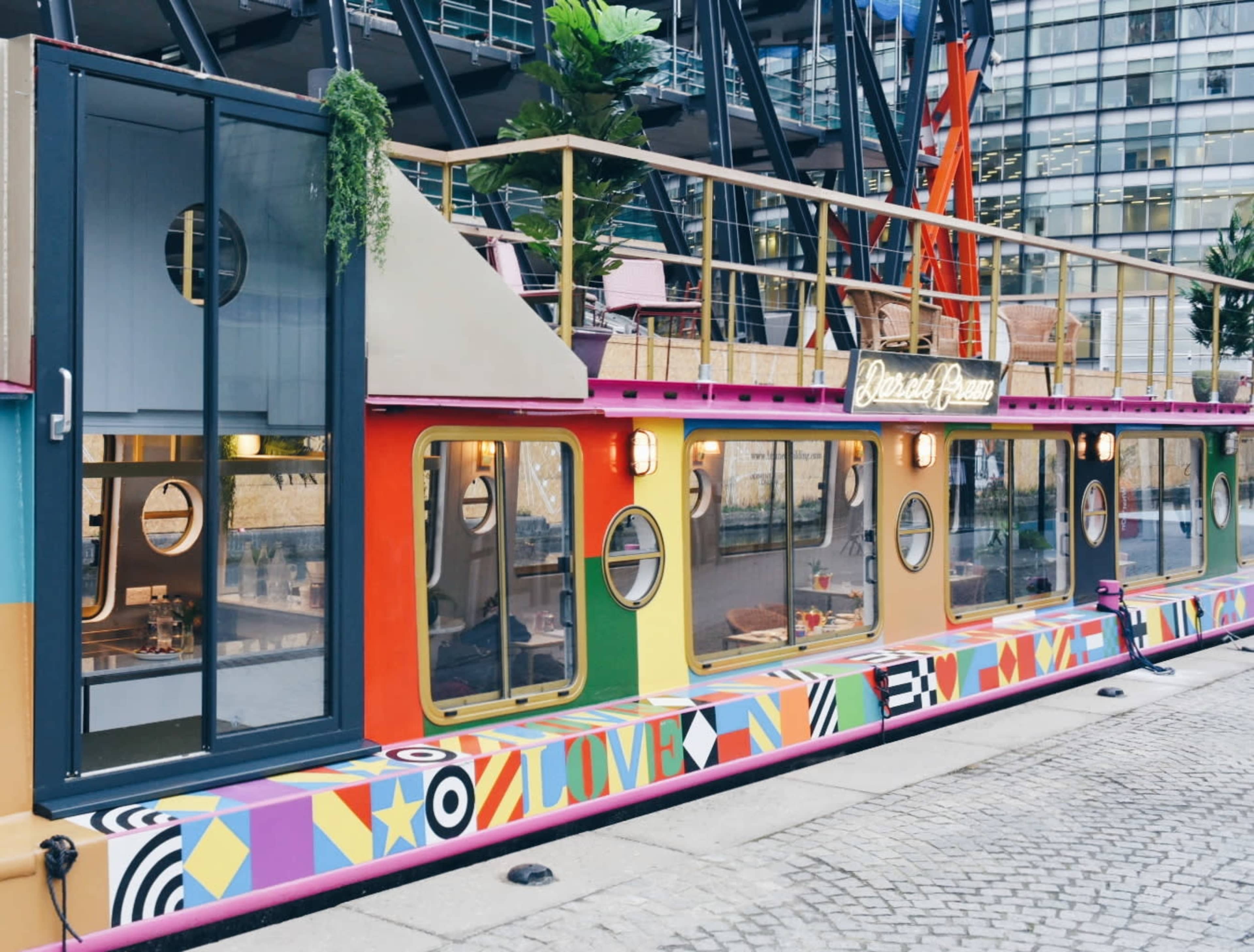 Roof terrace on beautiful barge in Paddington Image in London, Paddington Central, ENG