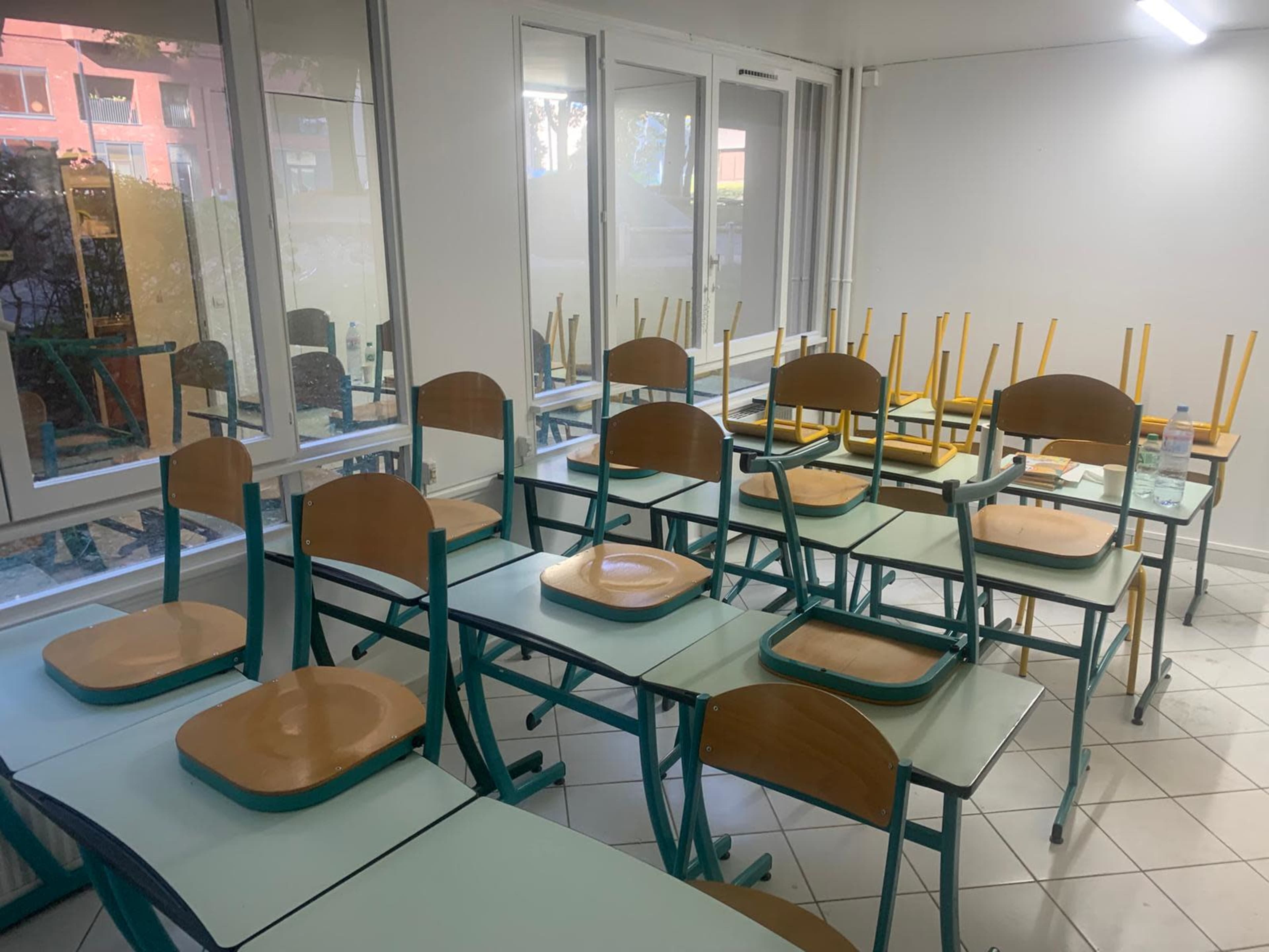 Fully equiped classroomm (3 X 15 Seats) for LiveStreaminG Image in , Bobigny