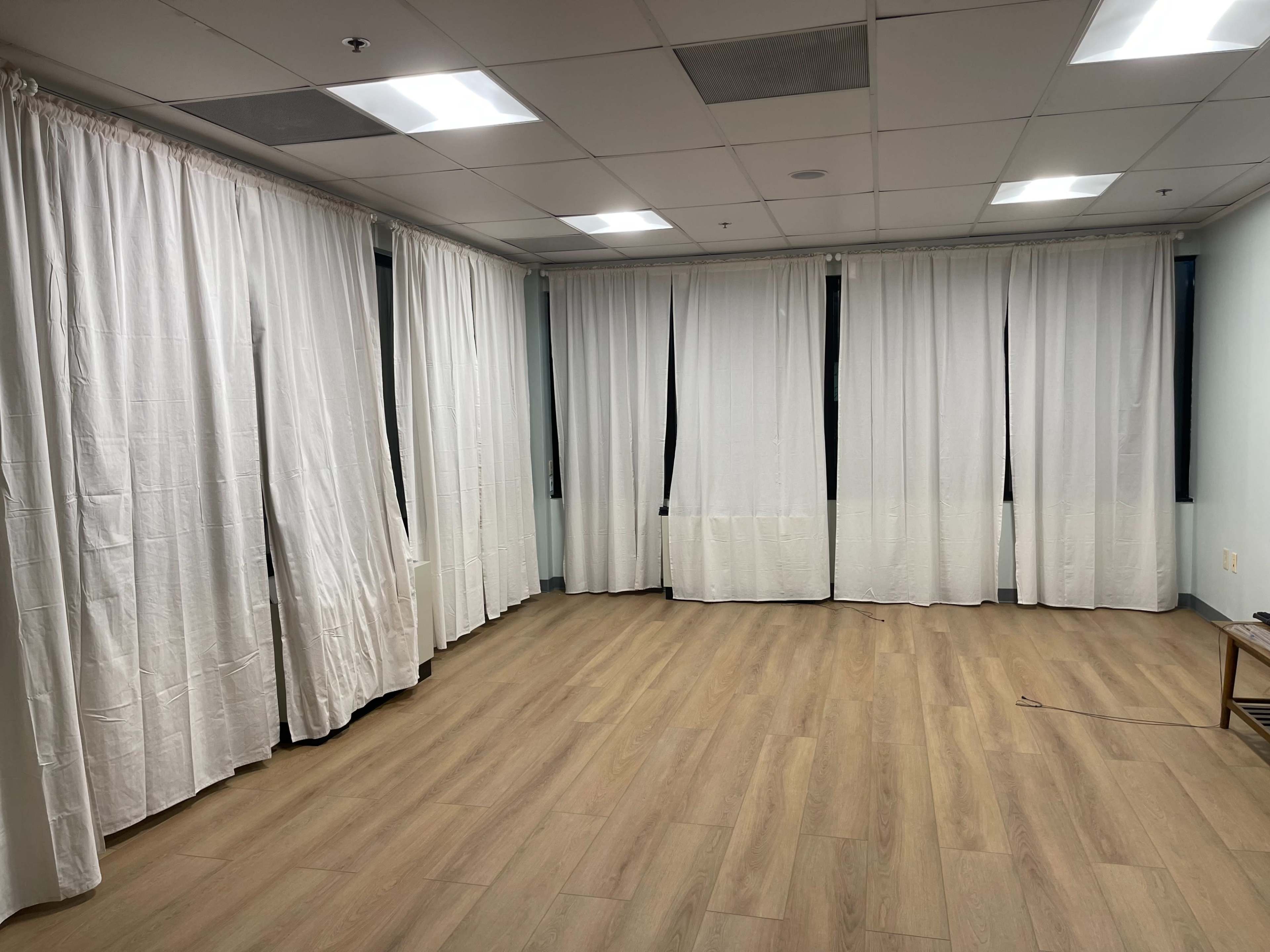 $650 / 120ft2 - Beautifully Furnished Office Suites with 550 sqft Movement Studio (Springfield) Image in Ravensworth, Springfield, VA