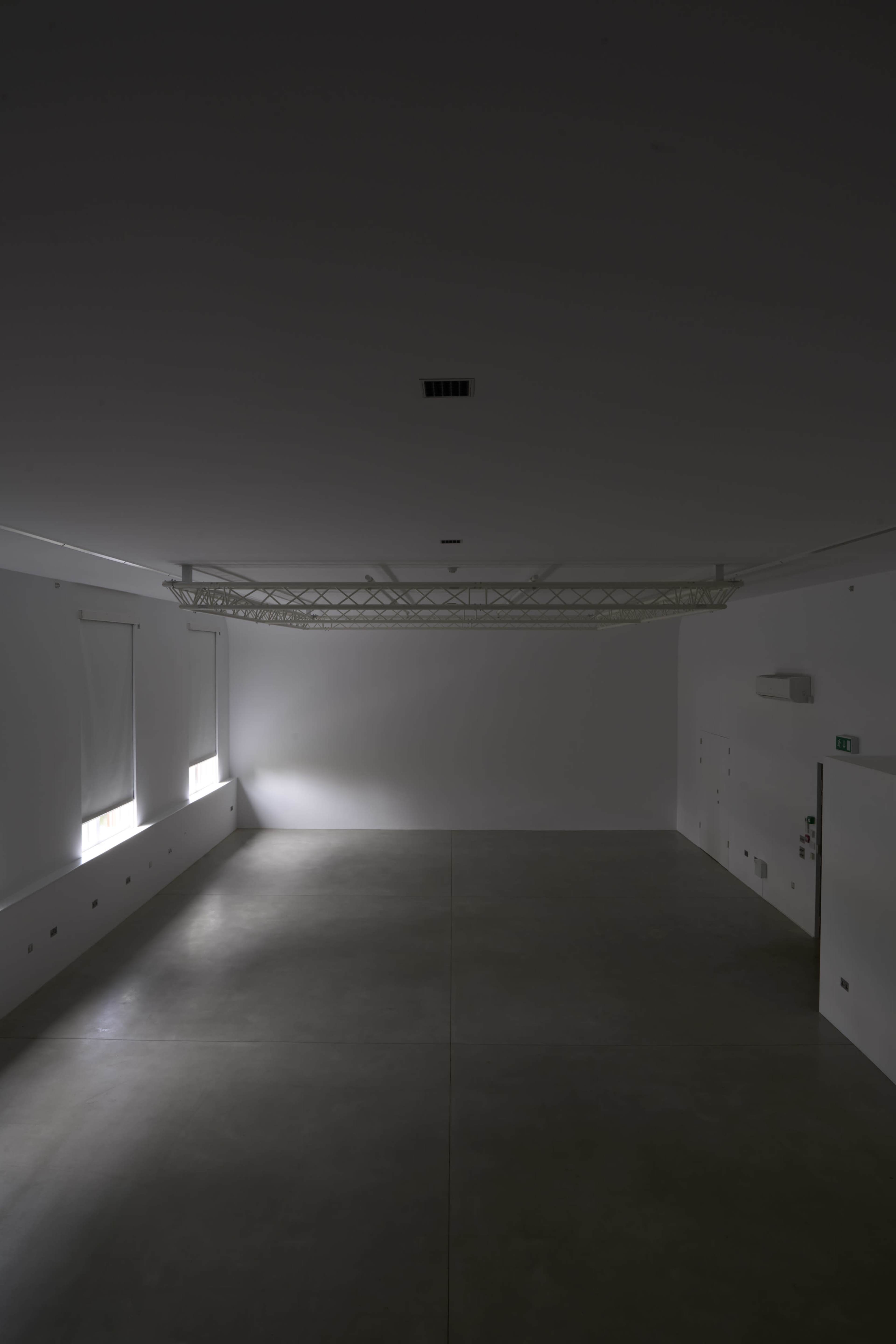 2000sq ft East London Photography studio - Natural light, large kitchen & private mezzanine. Kit also available. Image in London, London, ENG