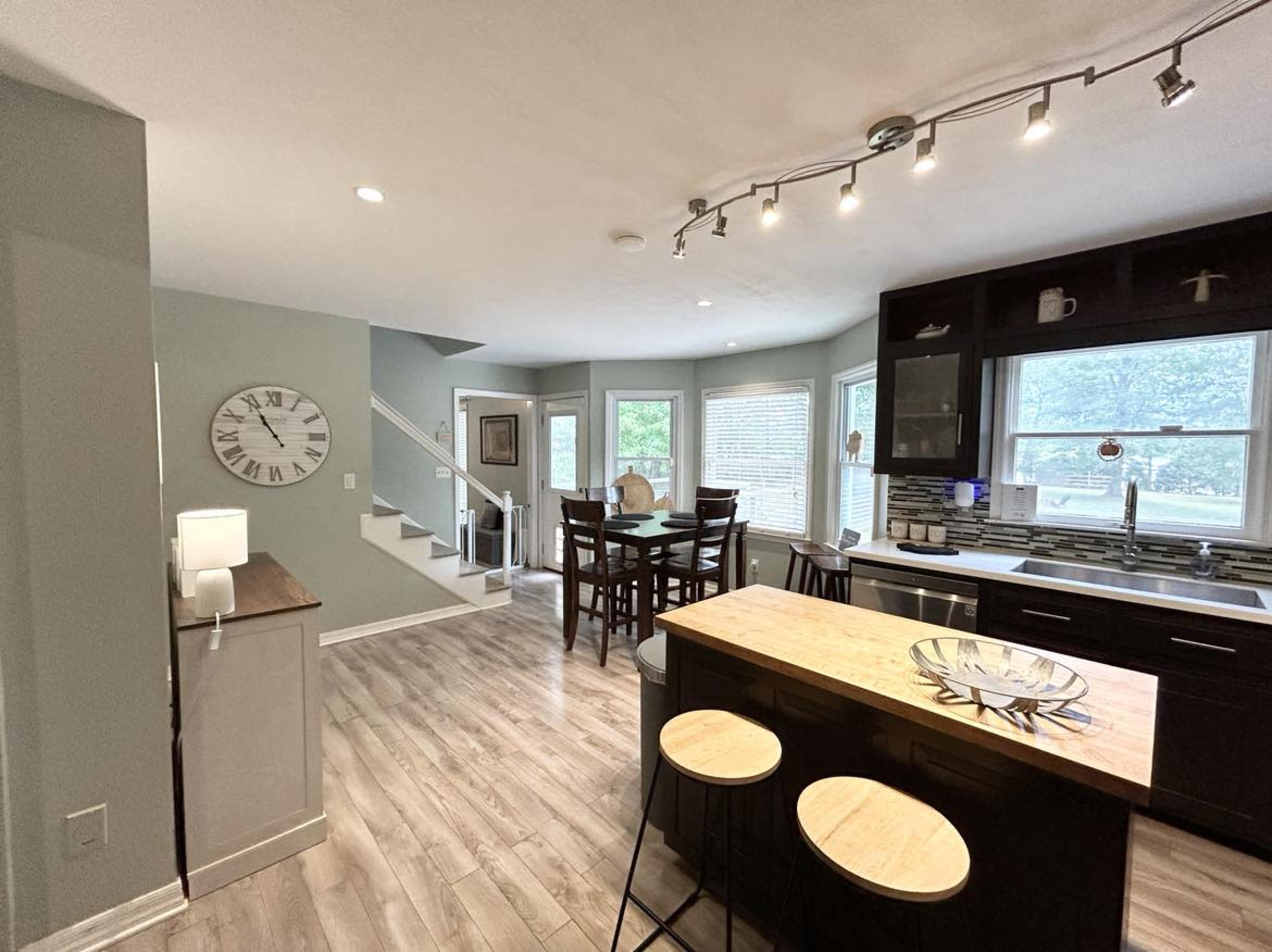 Expansive, modern, private oasis on 1.6 acres. Image in , Huntsville, AL