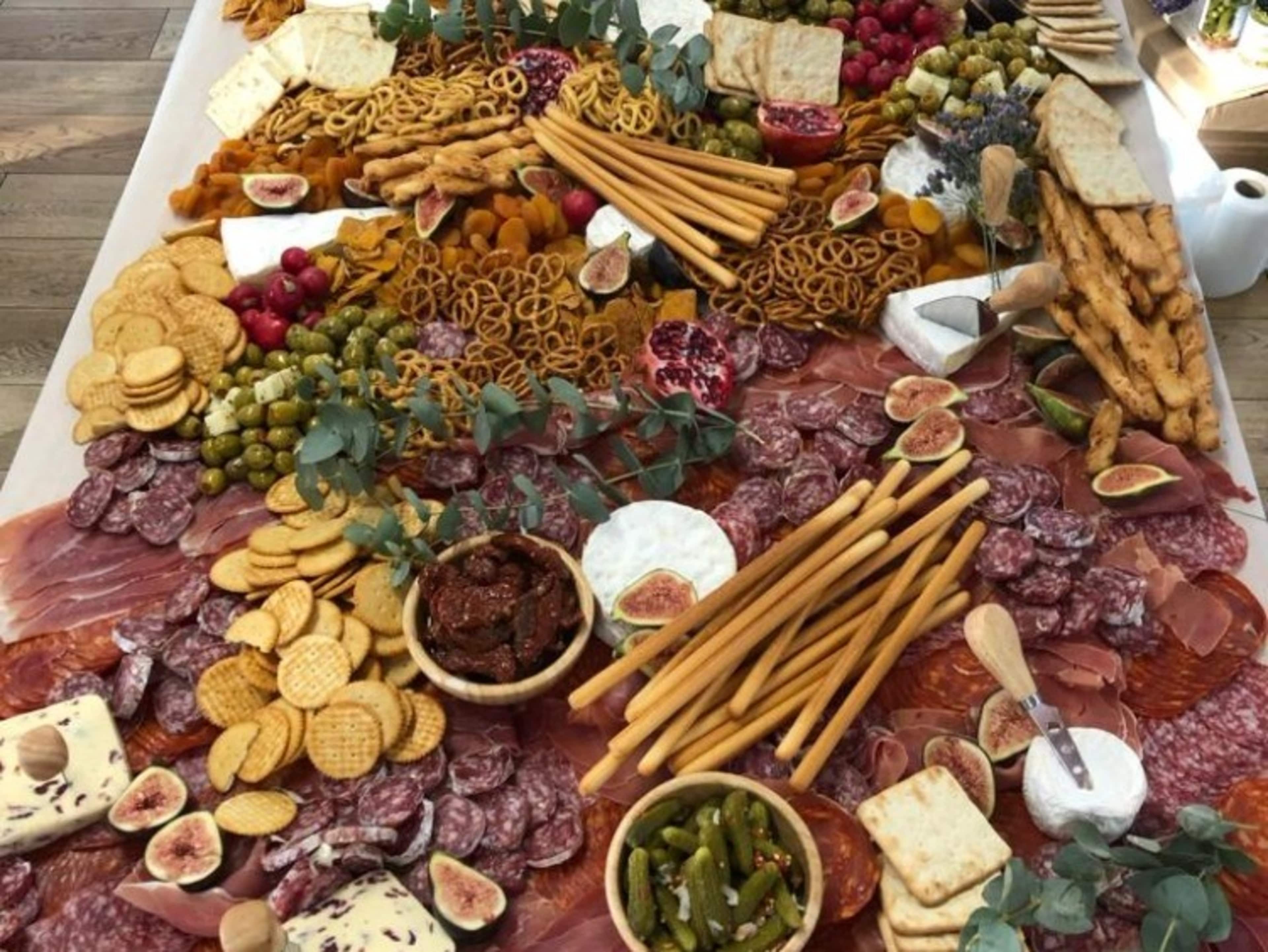 Charcuterie Board (Large)