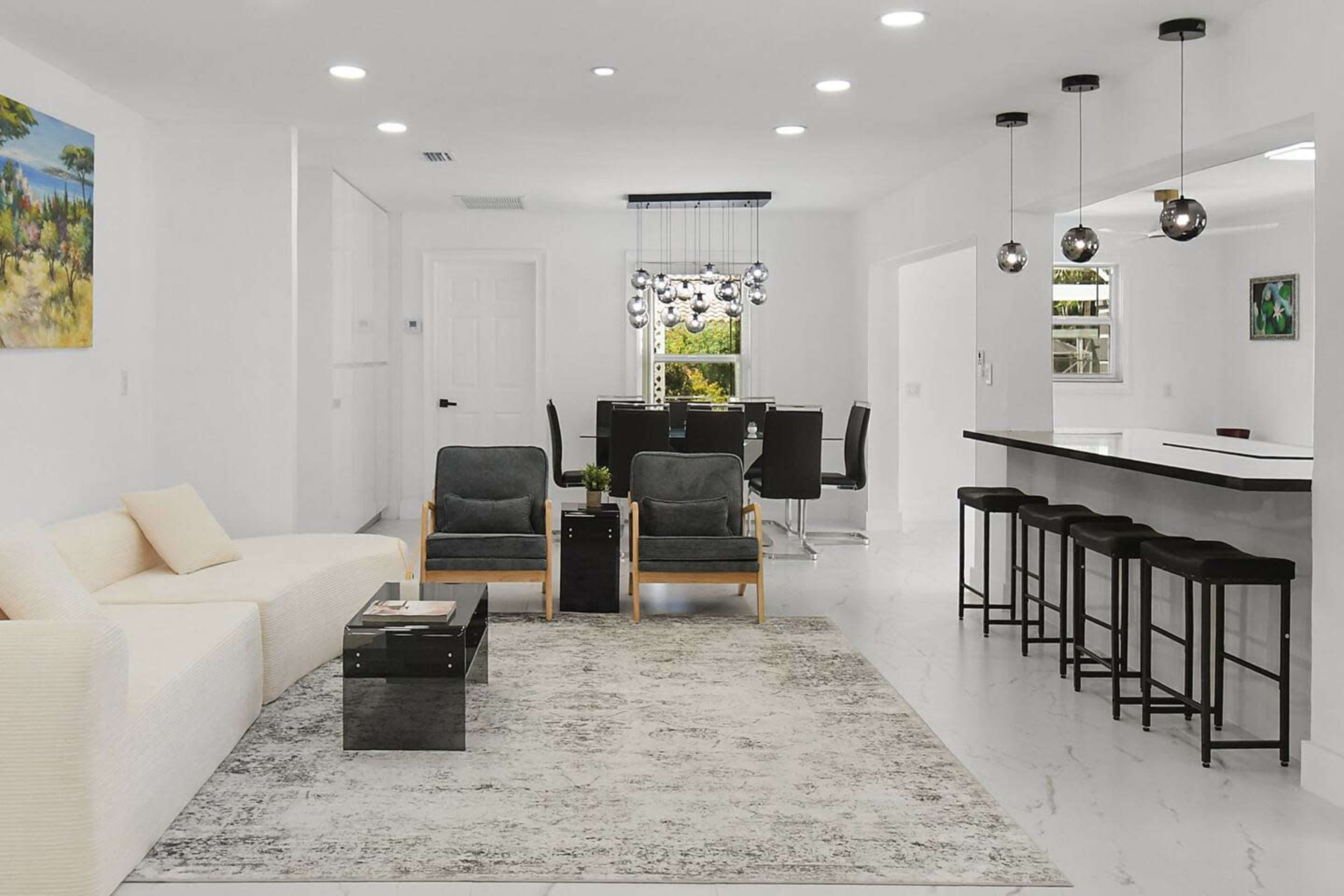 Charming 5 BDS House with Pool and Patio Image in Wellington, Wellington, FL