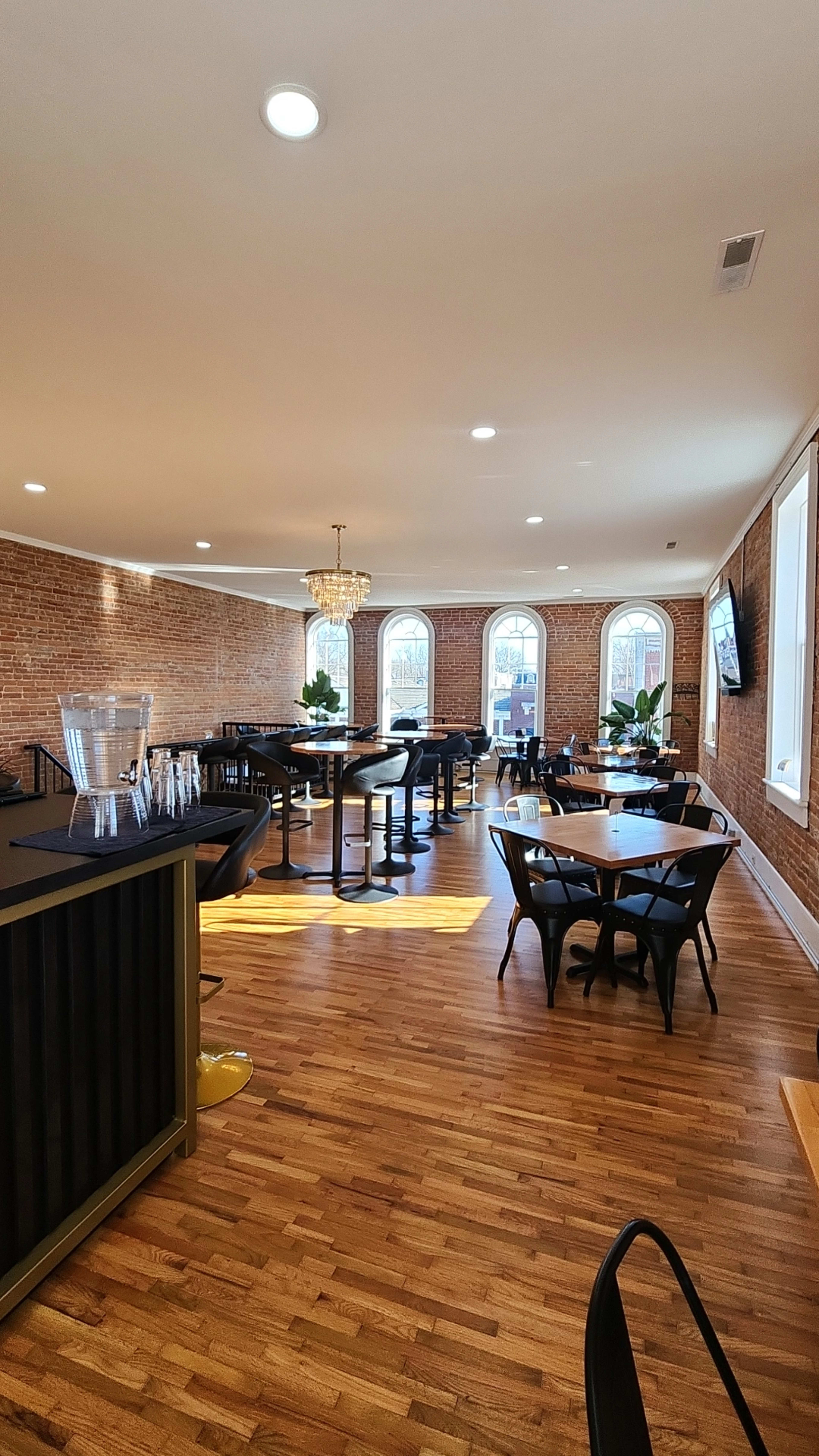 Historical and Chic Downtown Event Space with Gorgeous Lighting Image in Carroll Township, Platte City, MO