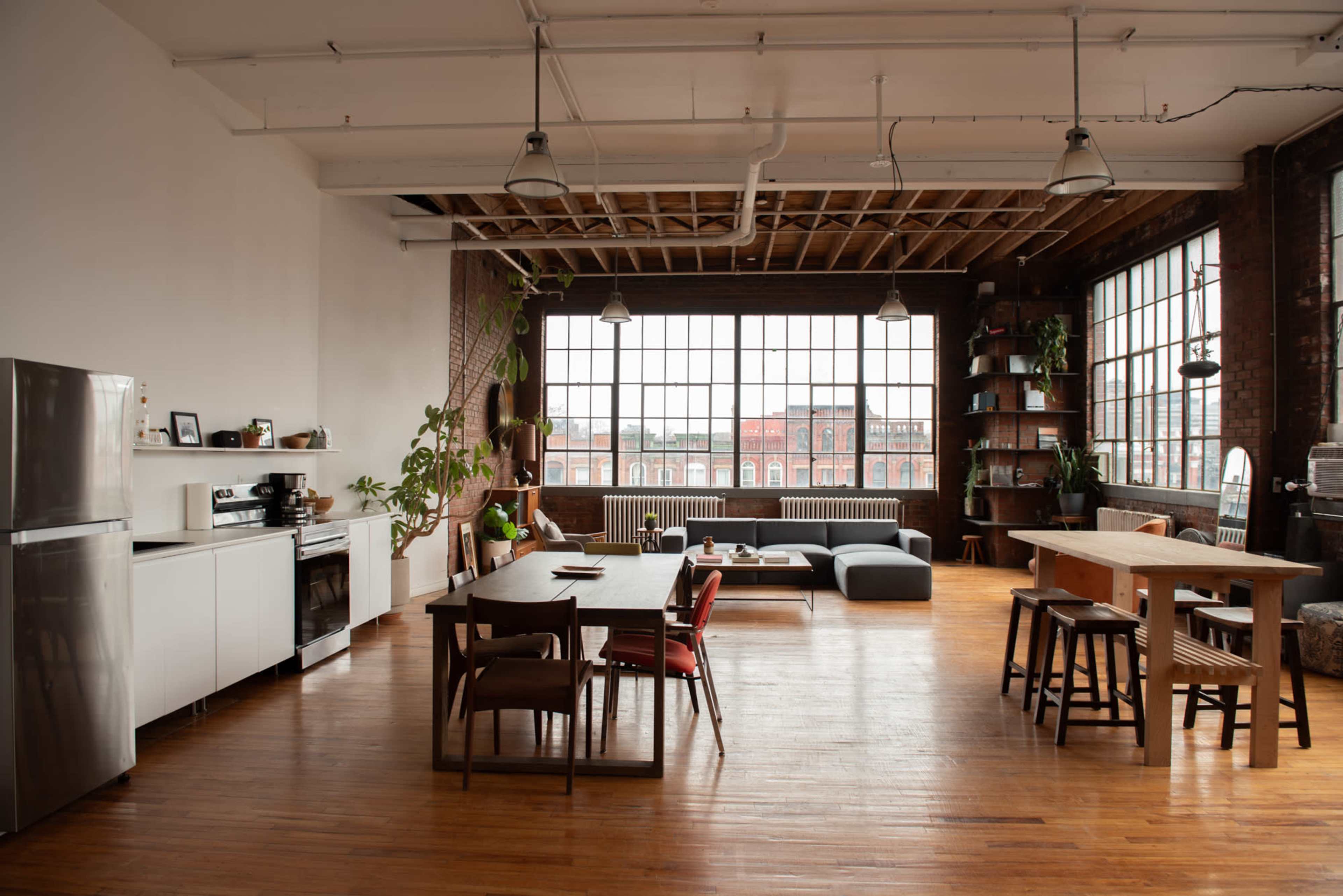 Gorgeous Loft Event Space with Full Kitchen in Toronto Image in Niagara, Toronto, ON