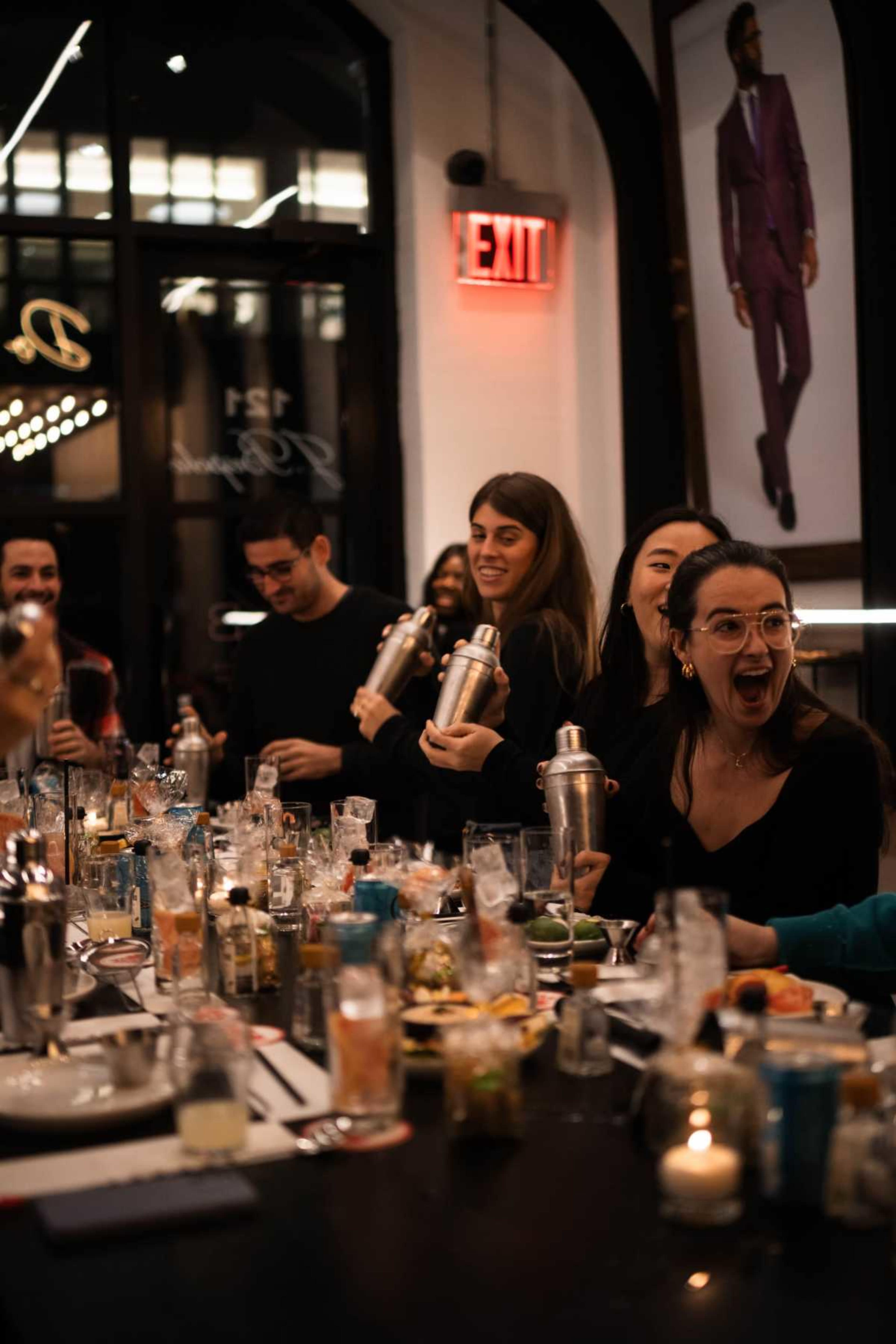 Cocktail Class Experience Image in Midtown Manhattan, New York, NY