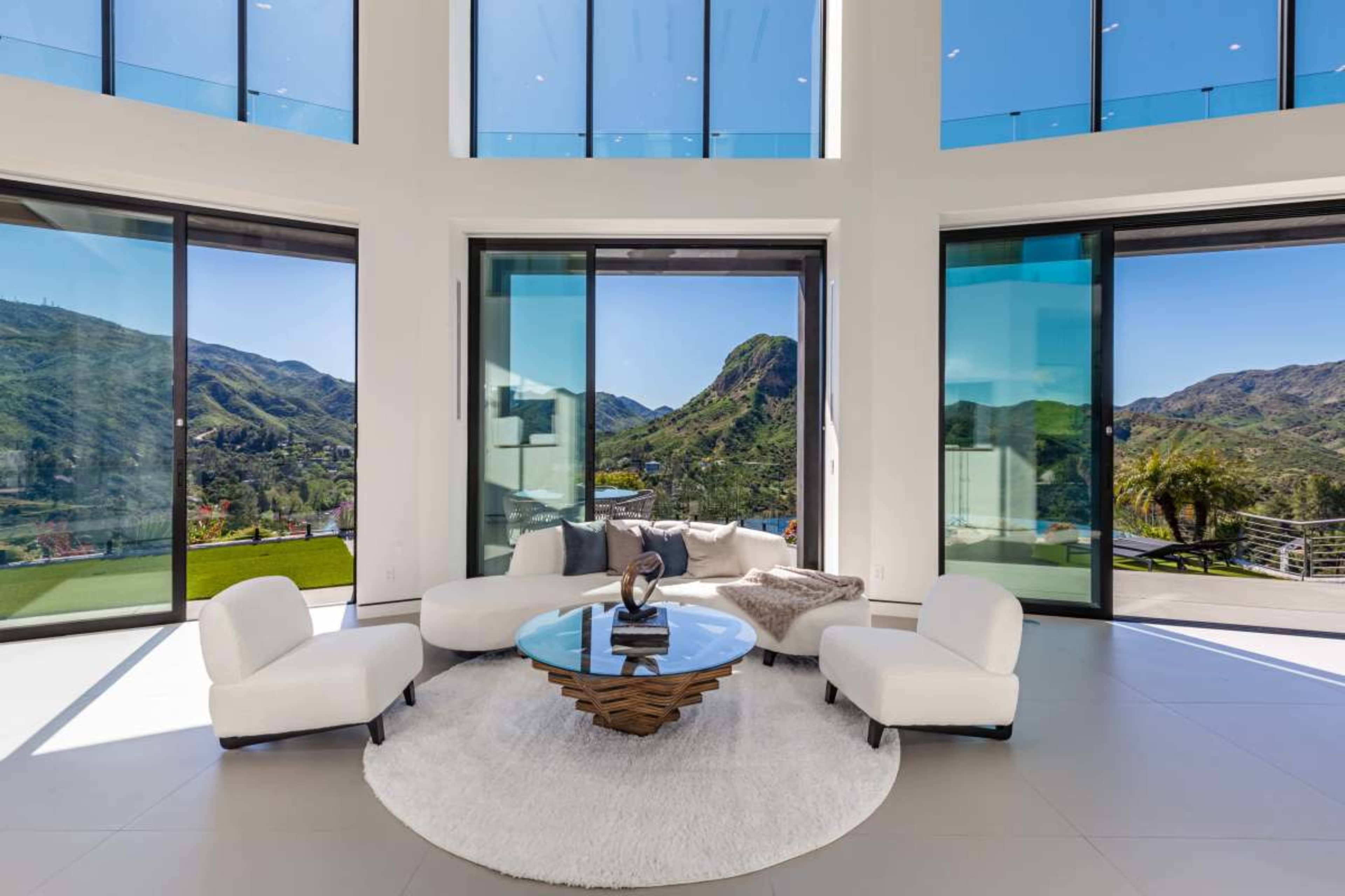 Modern Mansion in the Sky Image in , Agoura Hills, CA