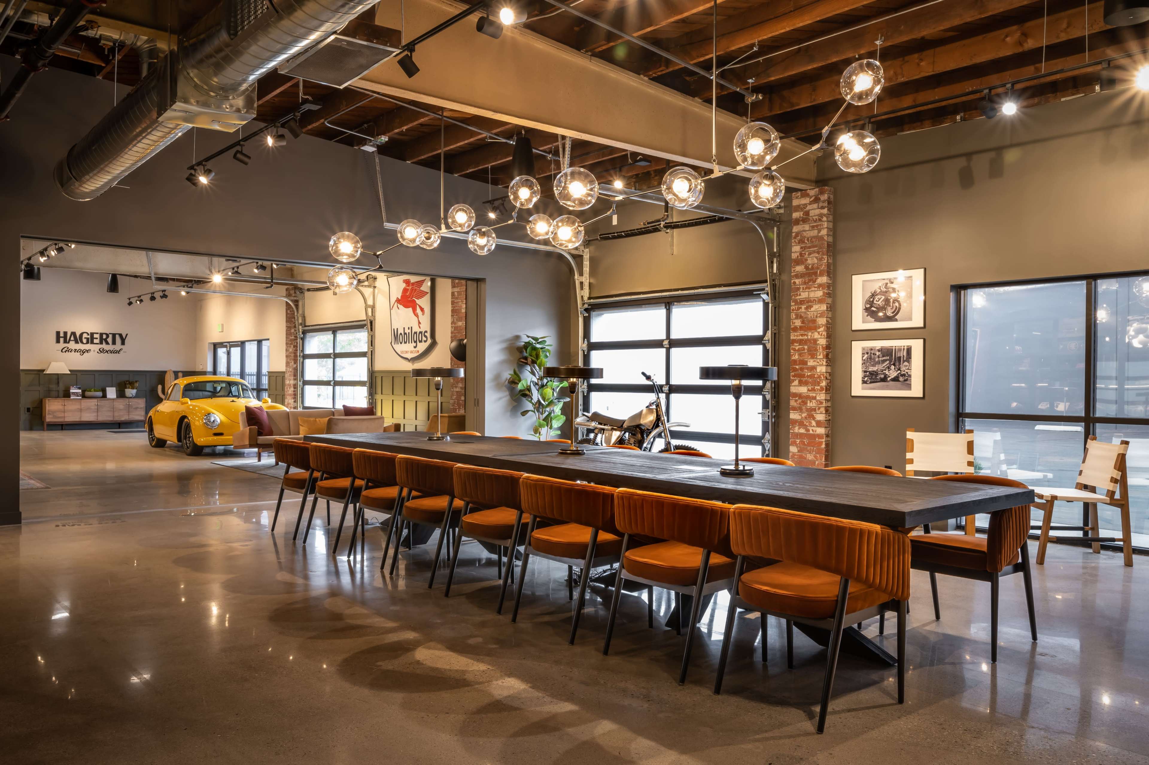 Automotive enthusiast luxury clubhouse - Meeting Room Image in Van Nuys, Van Nuys, CA