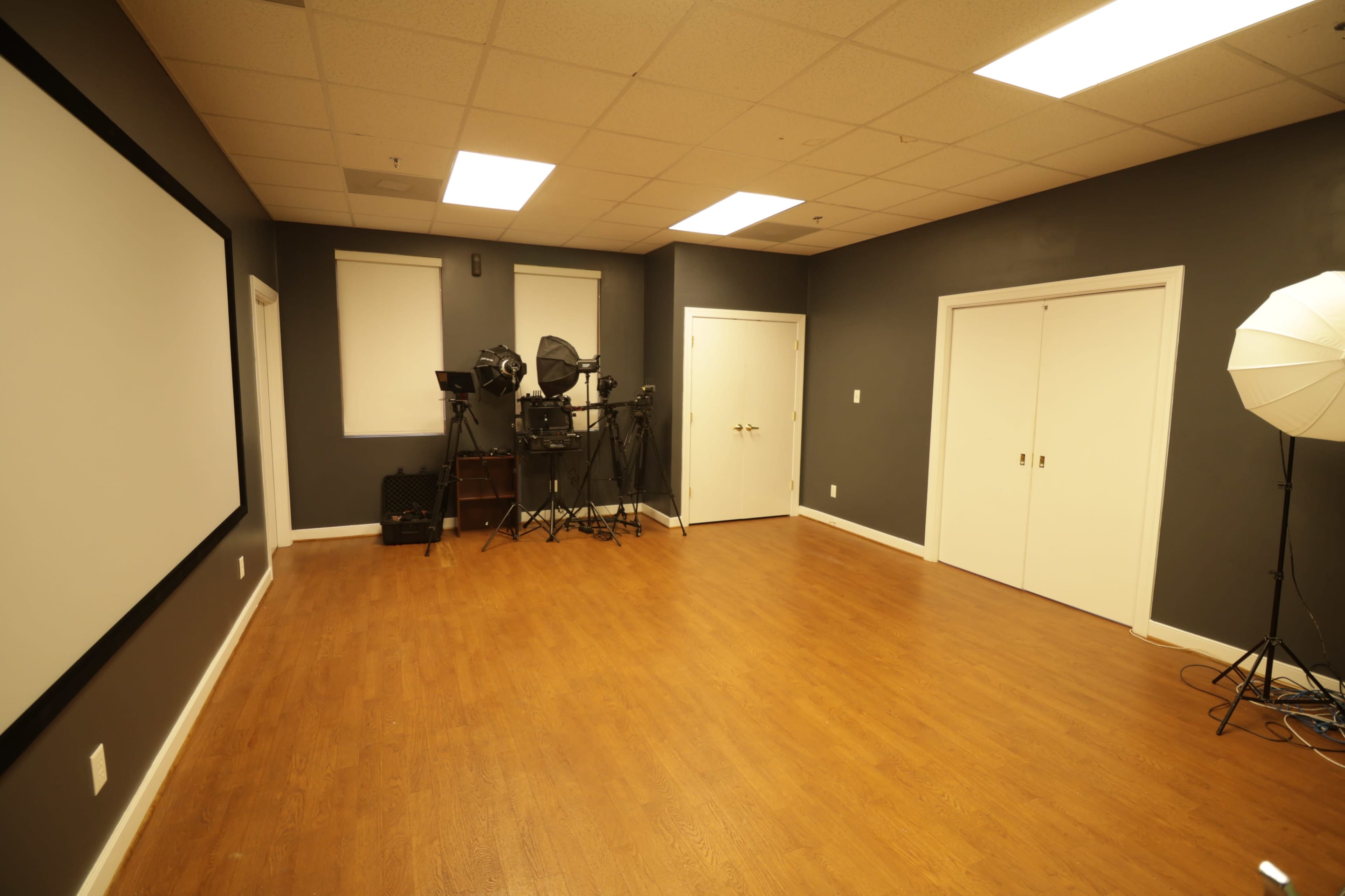 Classy and Quaint Multi-Room Event Space with Plenty of Perks! Image in , Richmond, VA
