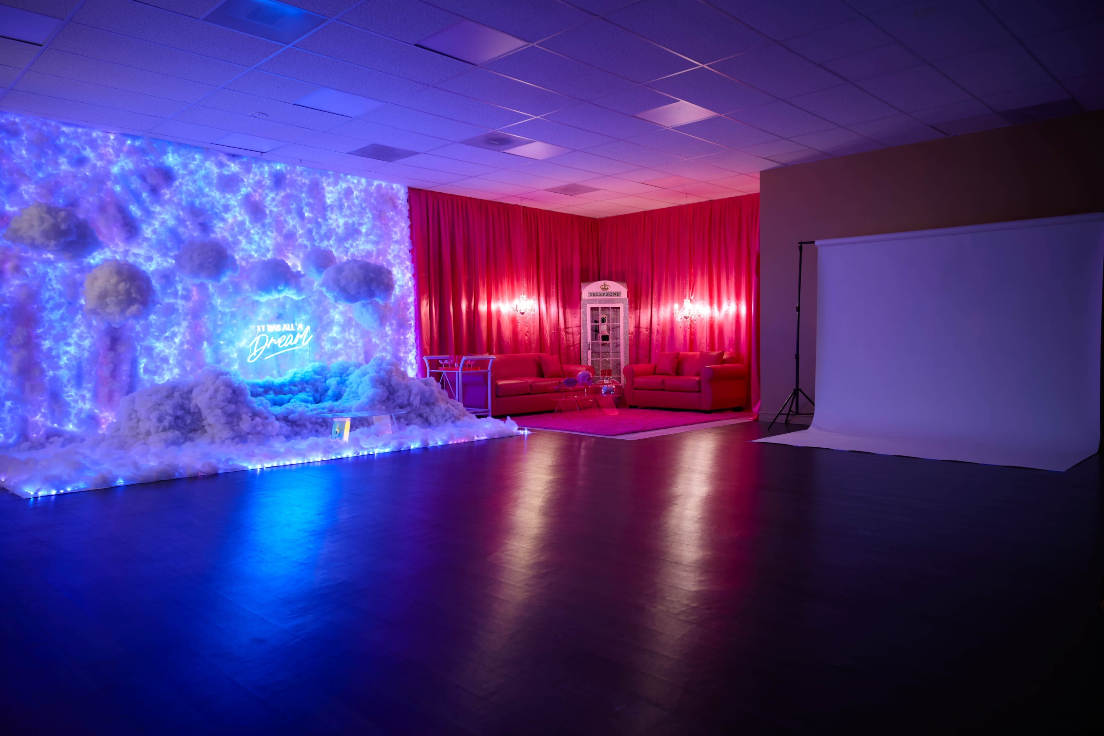 Luxury Multi Creative Set Studio | Orange County | FREE Parking Image in Fullerton, Fullerton, CA