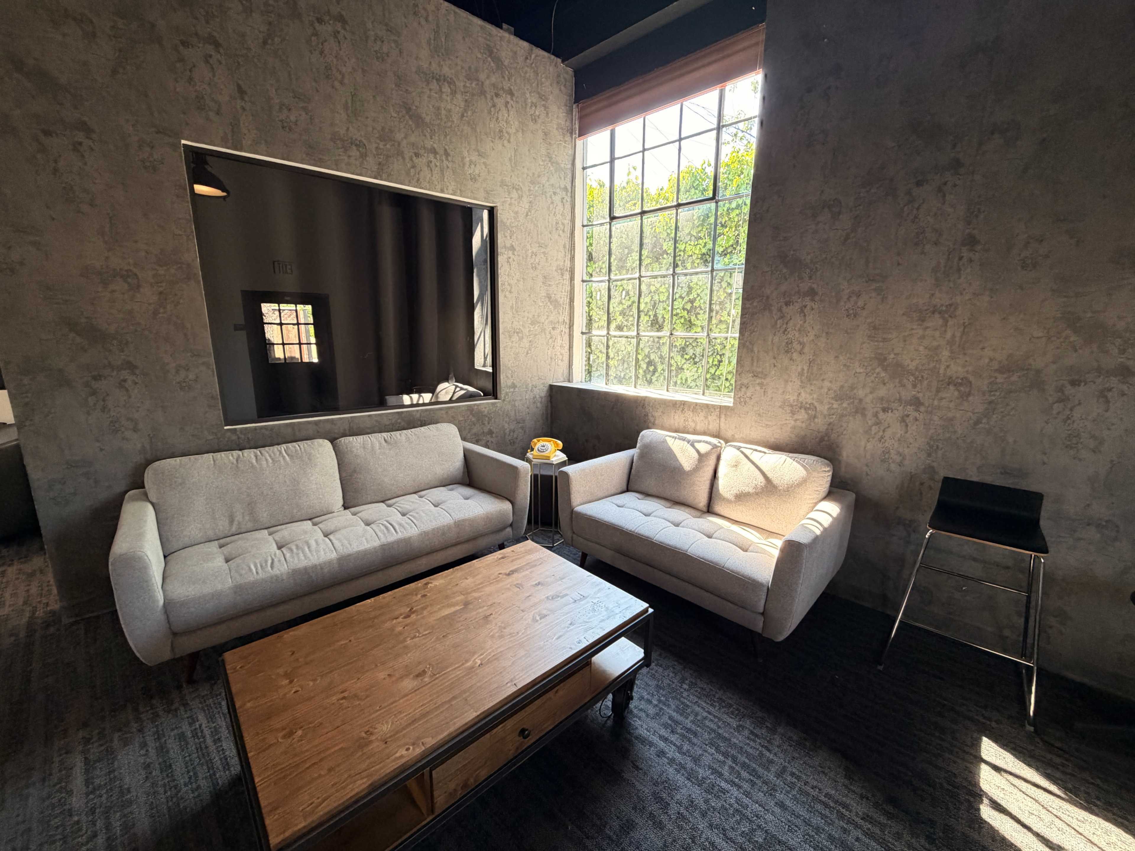 High ceiling Photo Studio in Los Gatos Image in Los Gatos, Los Gatos, CA